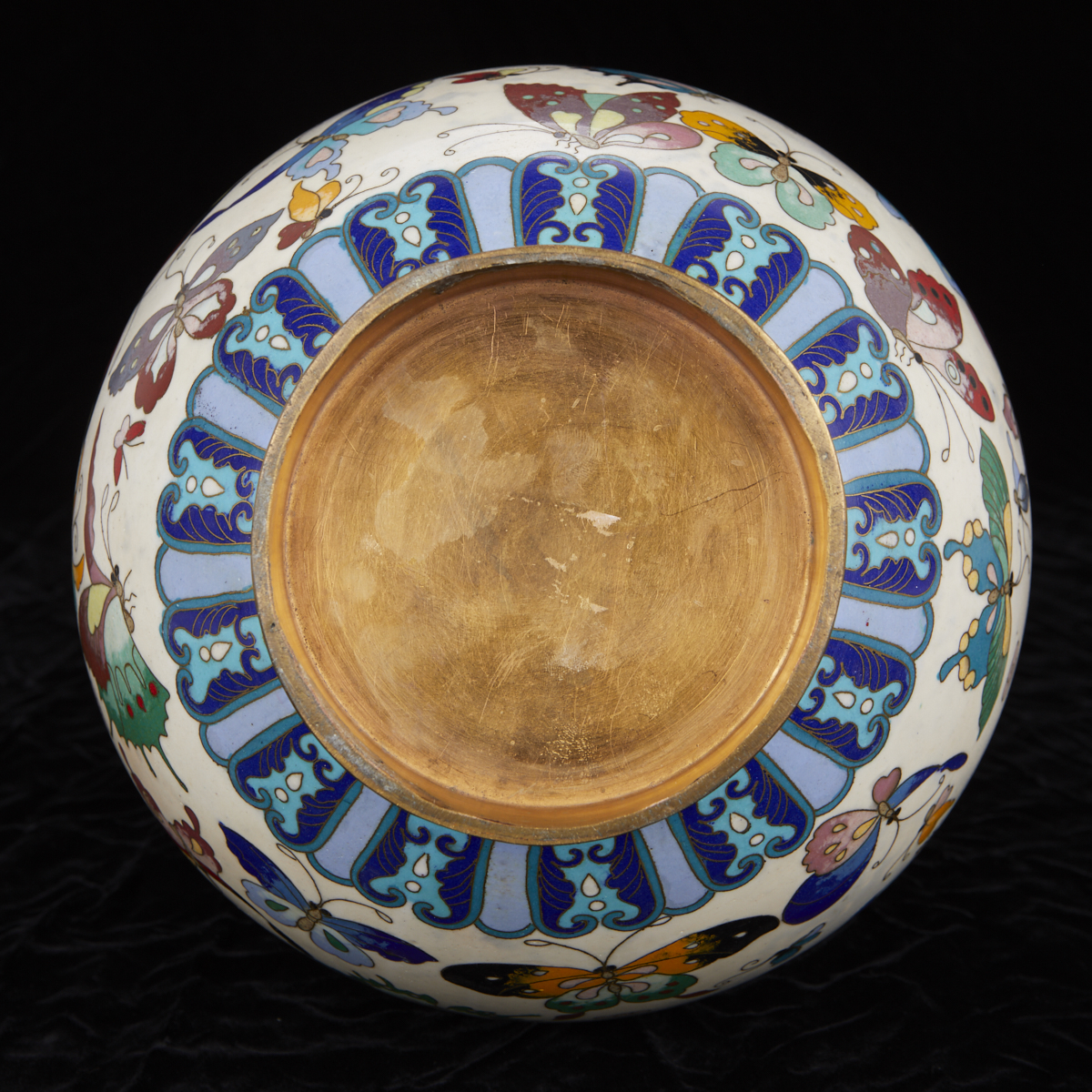 20th C. Chinese Cloisonne Vase - Image 6 of 7