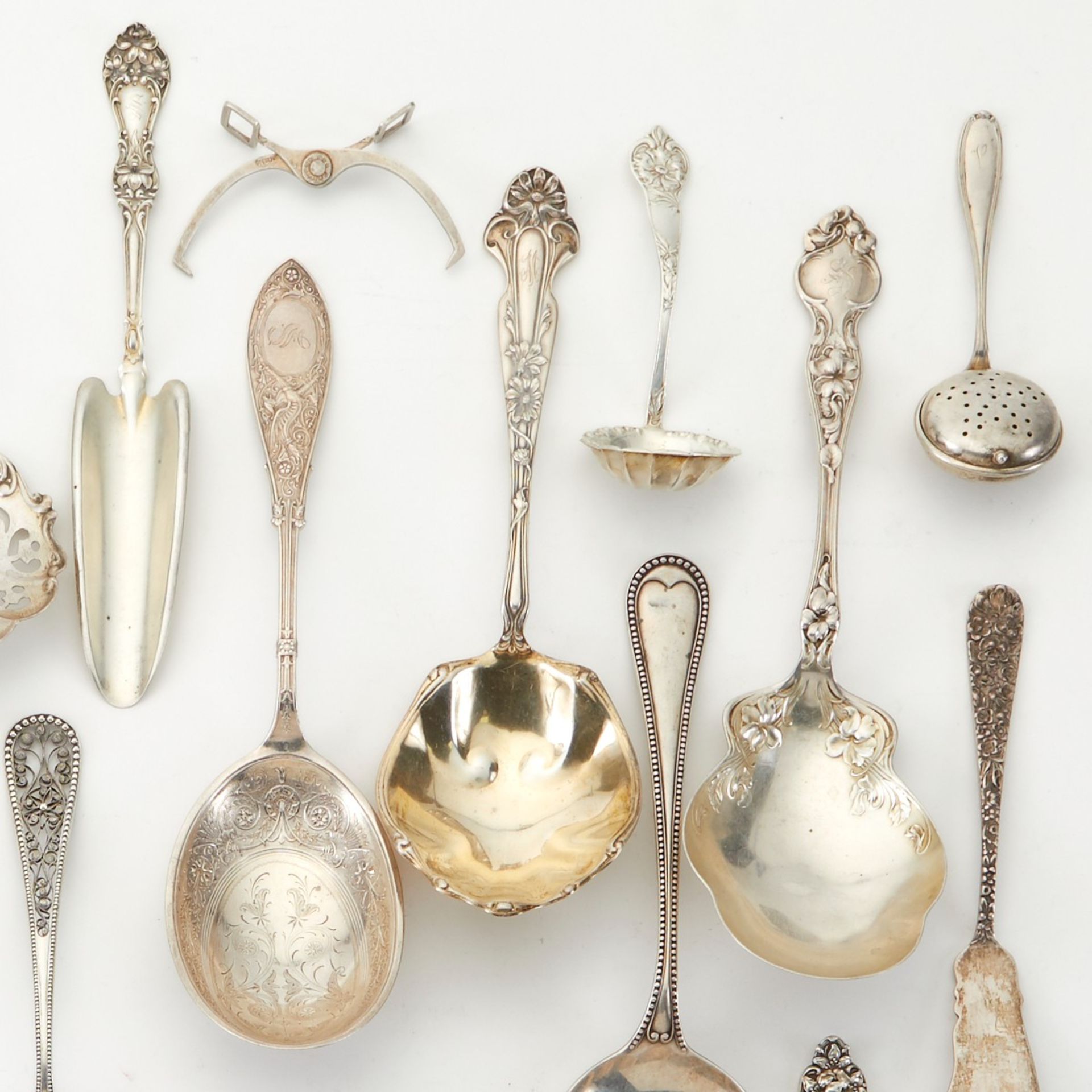 Grp: 25 Sterling Silver Serving Pieces - Image 3 of 17