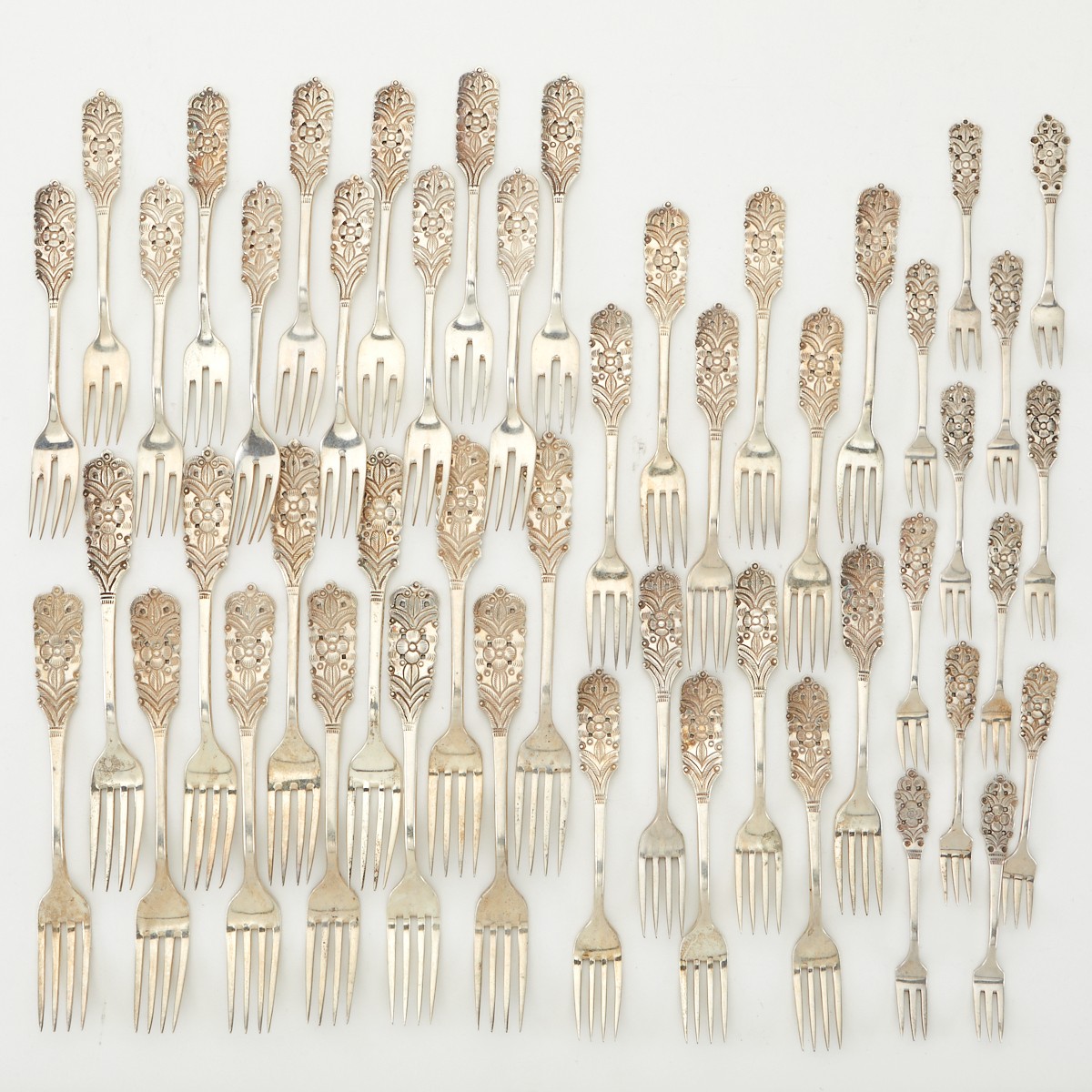 Massive Set of Peruvian Sterling Silver Flatware - Image 2 of 11