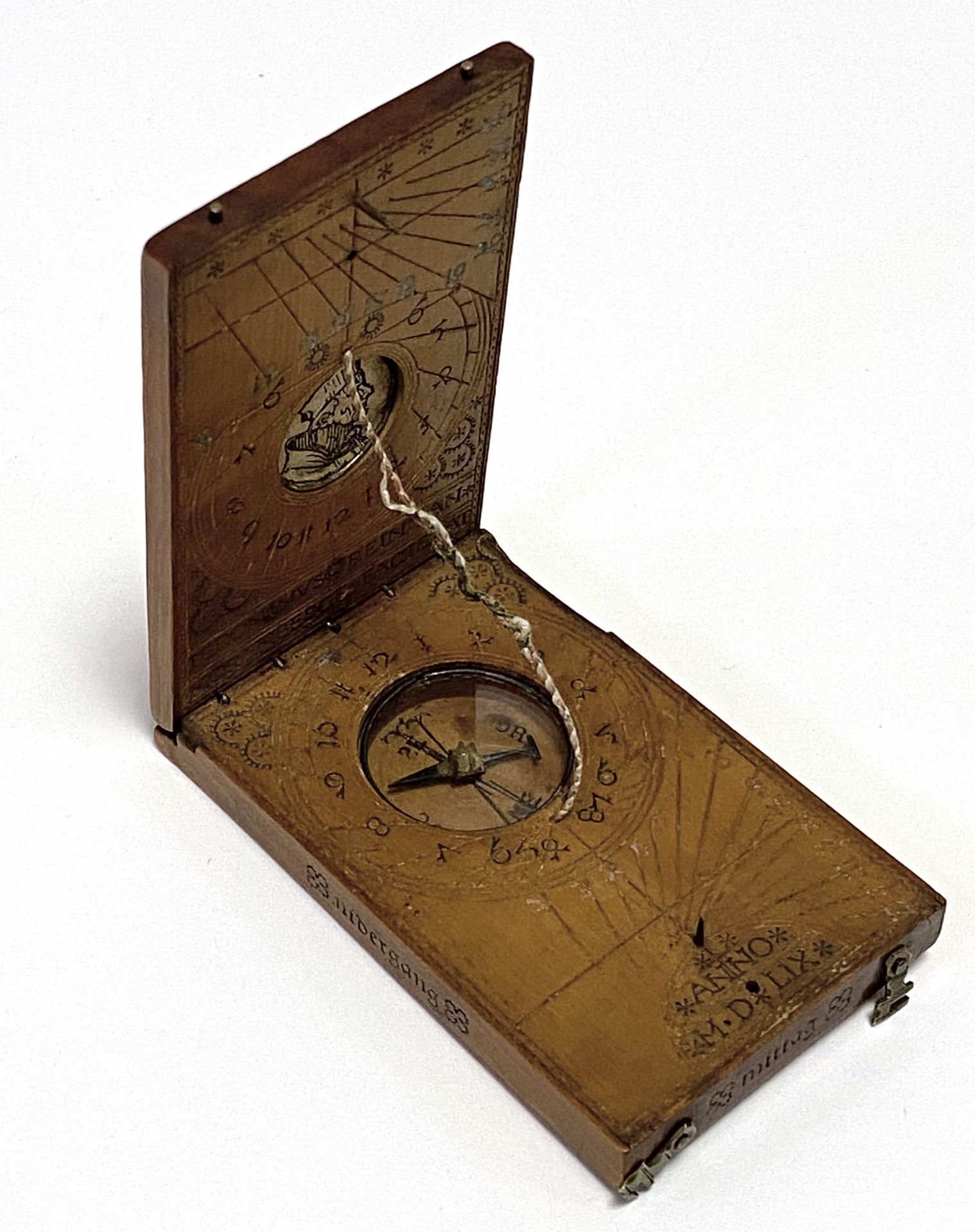 Museale Klapp - Sonnenuhr mit Kompass von Hieronymus Reimann / Nürnberg 1559
