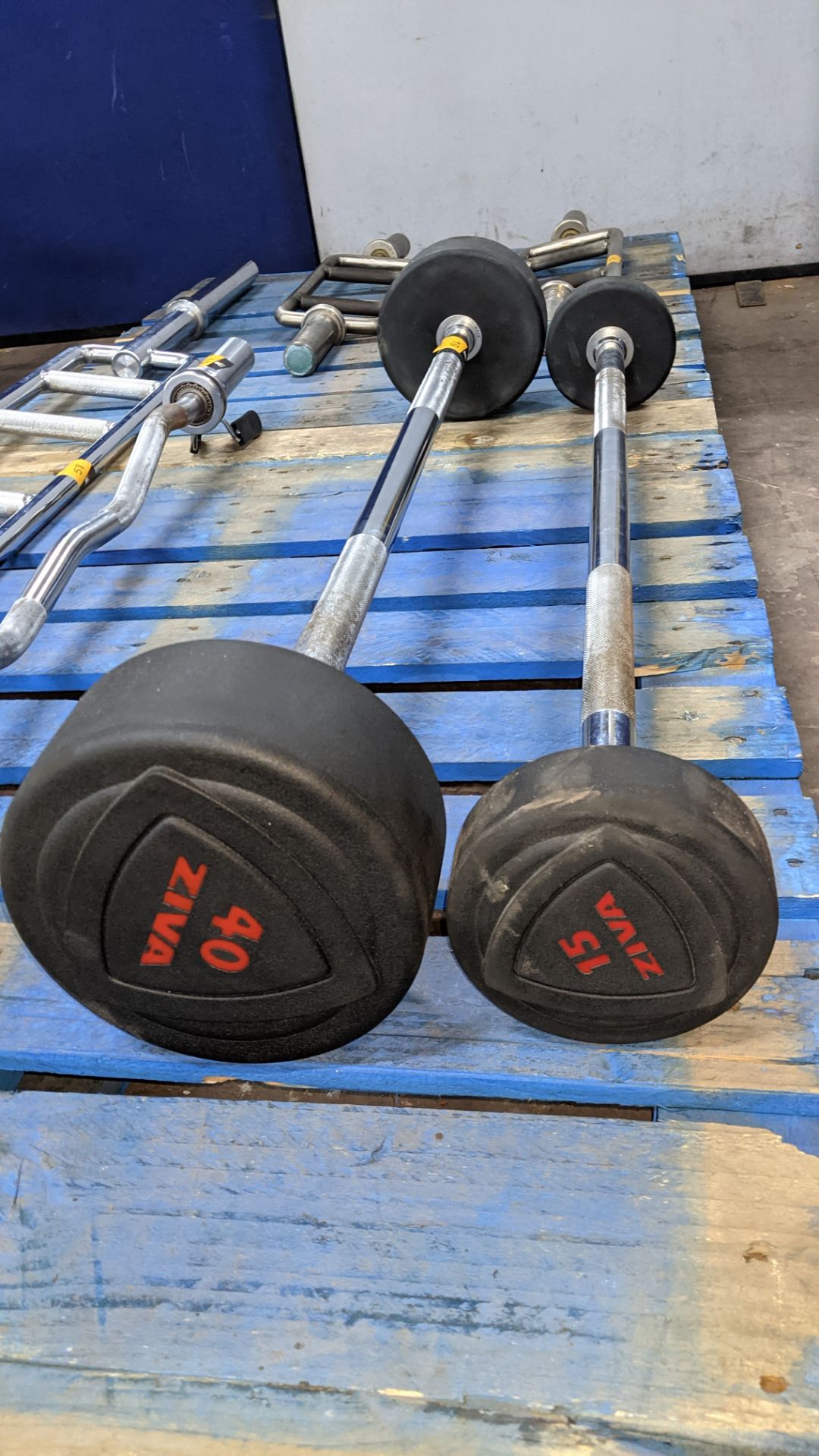 2 off Ziva barbells, 1 being 15kg & the other being 40kg - Image 3 of 6