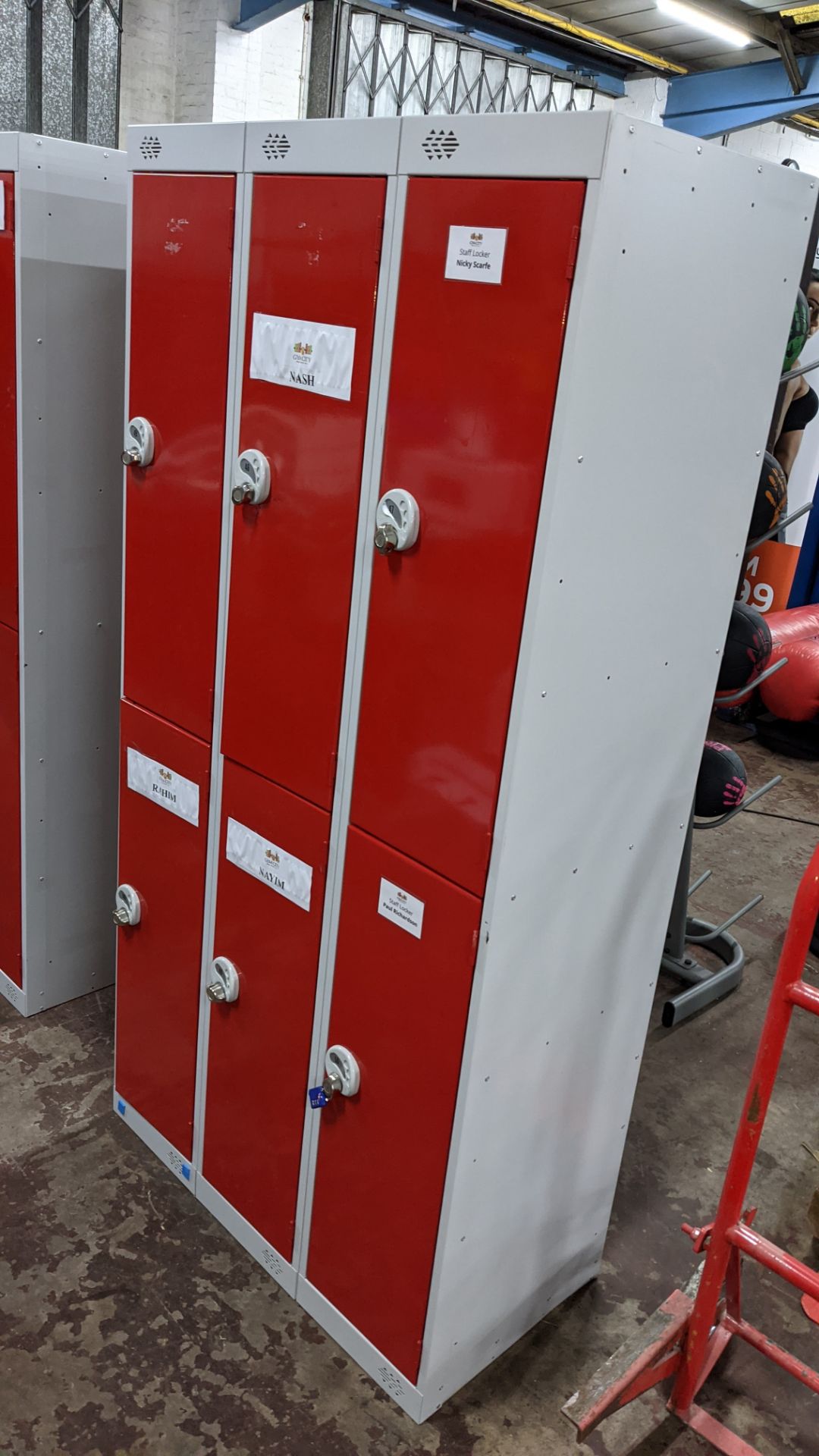 Quantity of Link lockers in grey & red - each locker can be locked with a padlock (not included). Th - Image 11 of 13