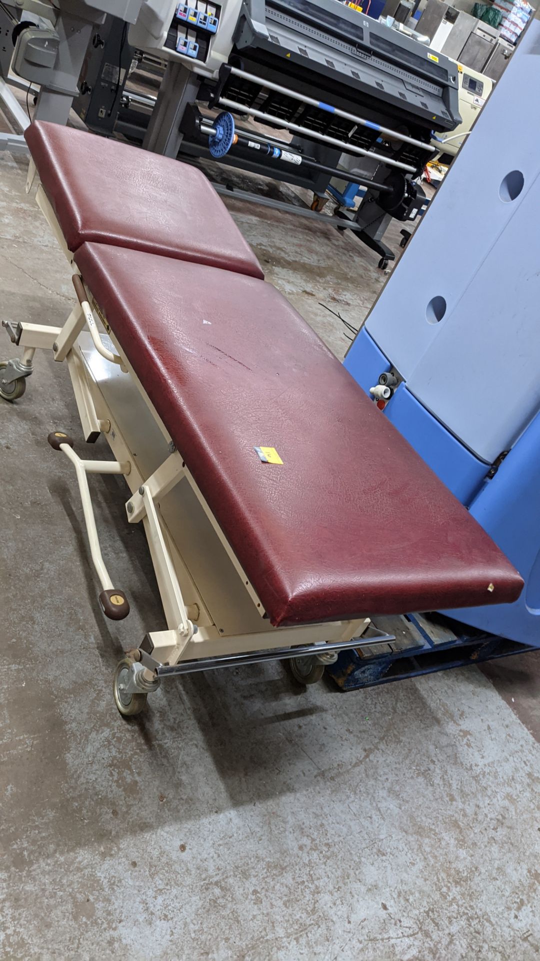 Eme multi-adjustable mobile hospital/examination bed - Image 3 of 6