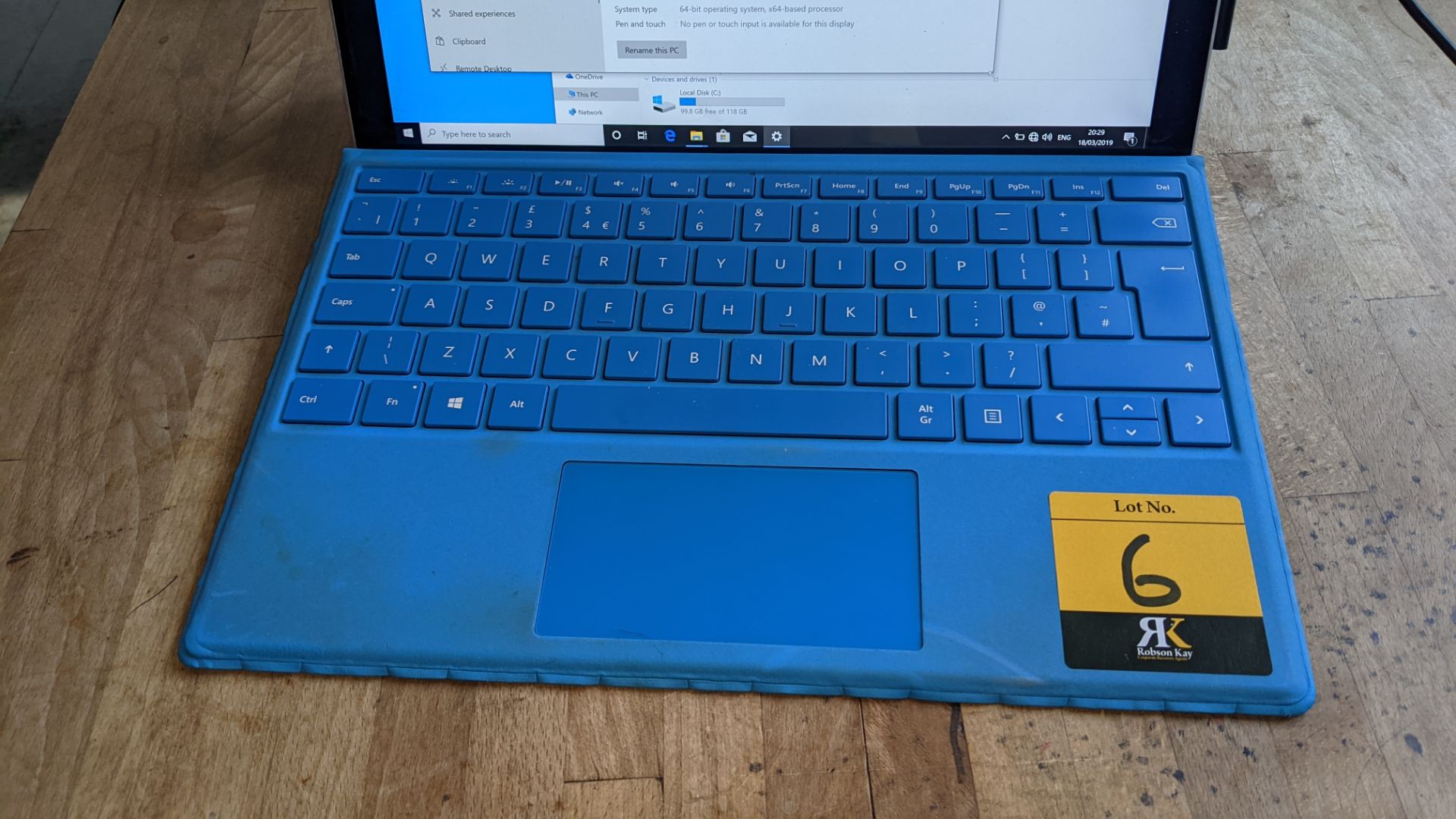 Microsoft Surface Pro 4 notebook computer, Intel Core i5-6300u@2.4GHz, 4Gb RAM, 128Gb SSD, with brig - Image 4 of 17