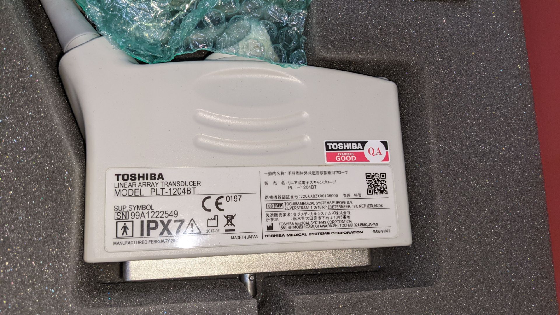 Toshiba model PLT-1204 BT linear array ultrasound transducer/probe in case - Image 3 of 6