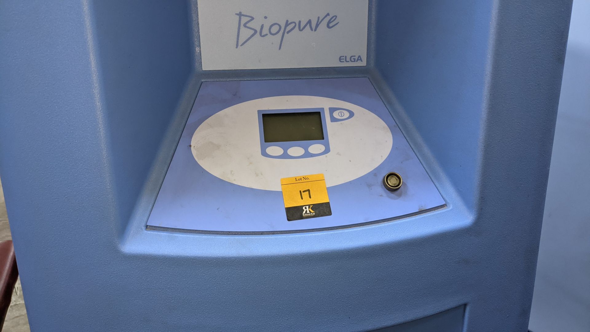 Elga Biopure 600 high output water purification system with large storage reservoir, designed to fee - Image 4 of 9