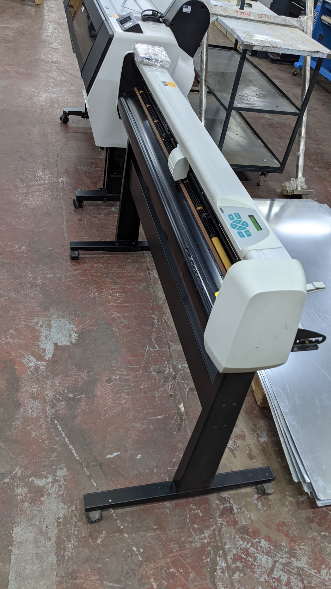 SummaCut floor standing plotter model D120 - Image 4 of 8