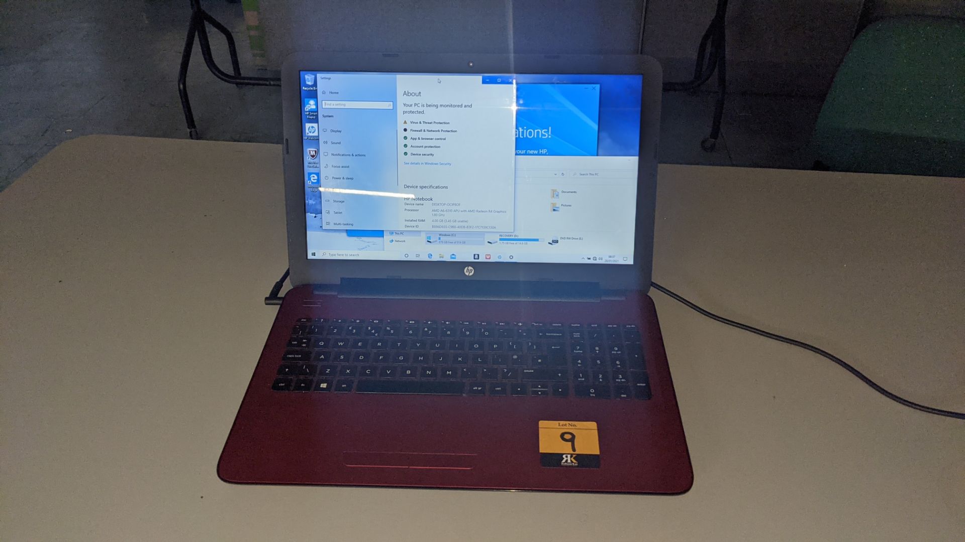 HP AMD A6-6310 APU notebook computer with AMD Radeon R4 graphics, 4Gb RAM, 1Tb HDD including power s - Image 3 of 12