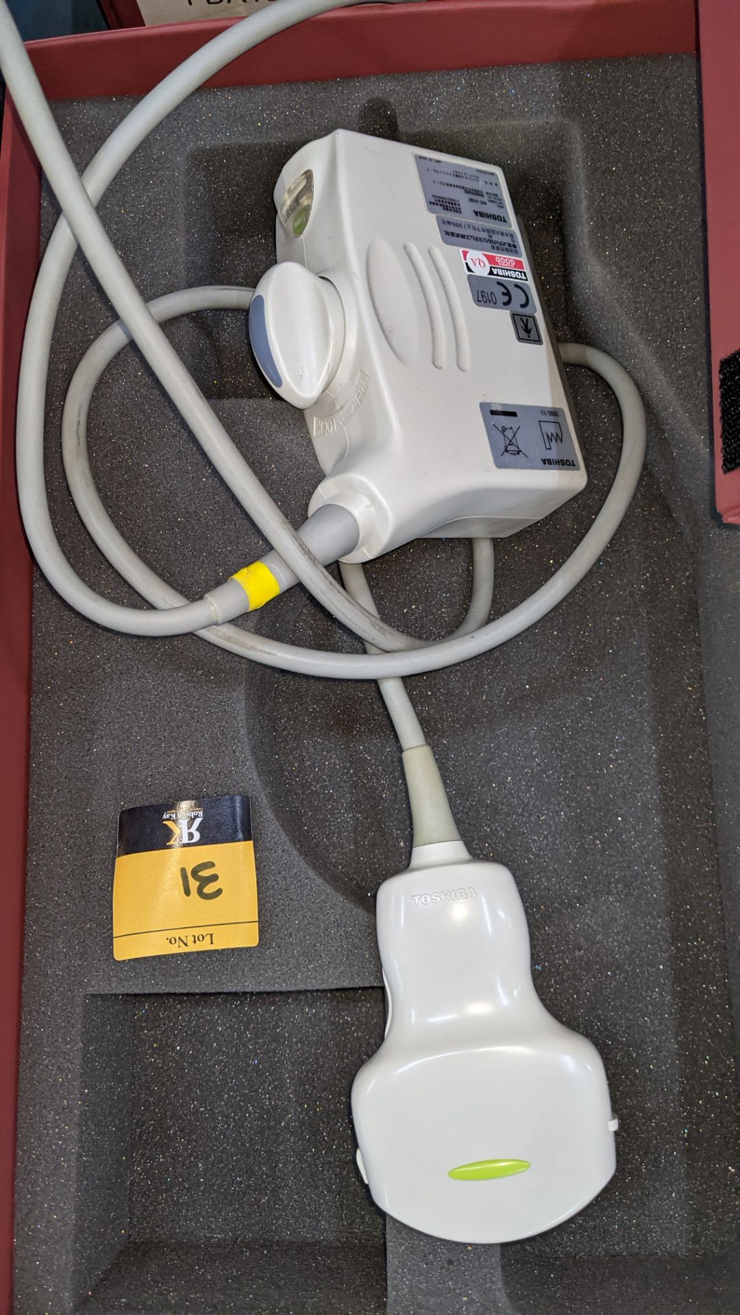 Toshiba model PVT-375 BT convex ultrasound transducer/probe - Image 5 of 6