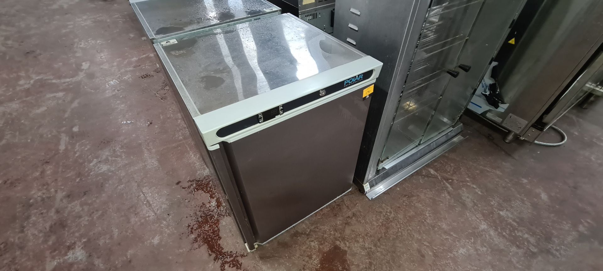 Polar Refrigeration model CD081 140 litre under counter freezer - Image 2 of 5