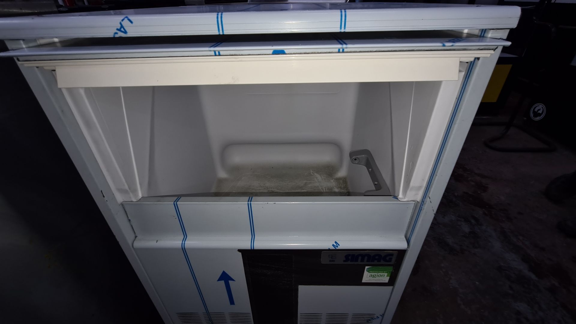 Simag (Scotsman) commercial ice machine model SMI80AS - this lot is still in its original protective - Image 5 of 7
