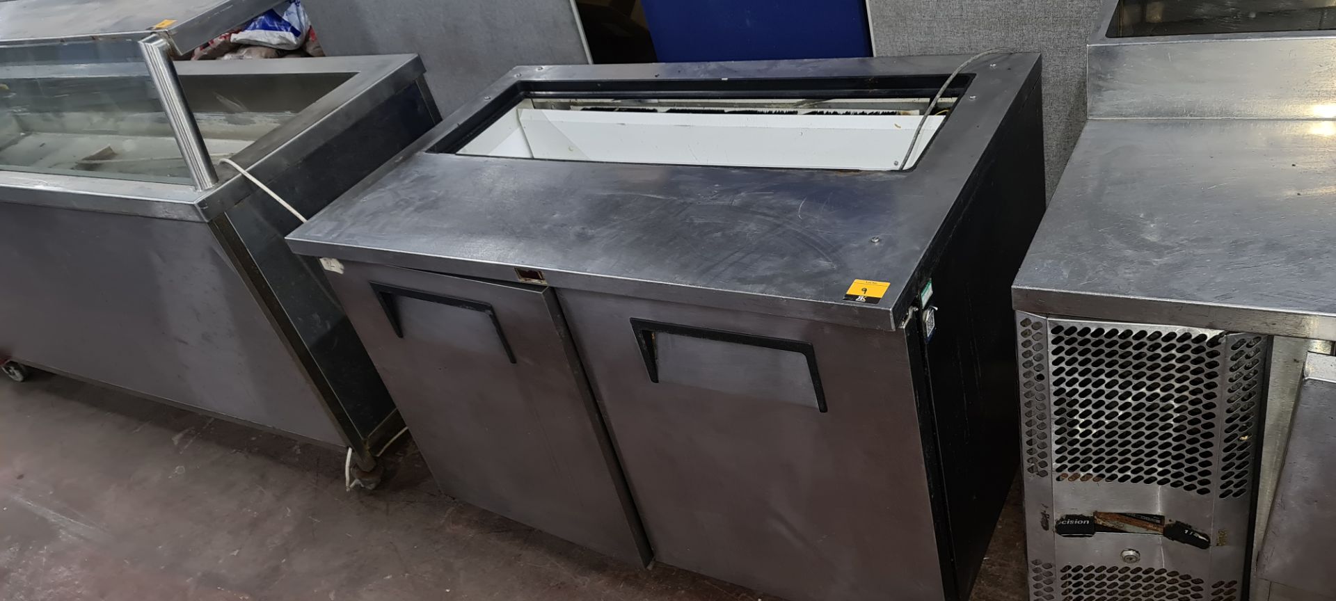 4 off assorted stainless steel refrigerated prep cabinets - Image 21 of 28