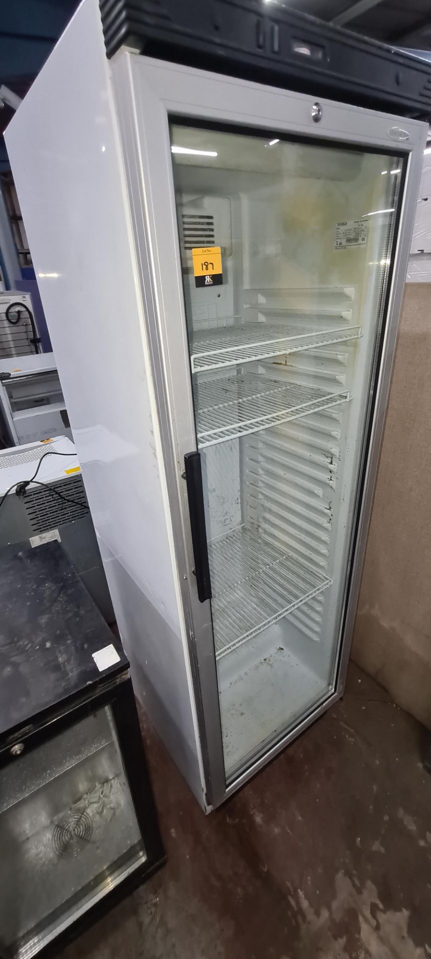 Tefcold tall clear door display fridge - Image 2 of 6