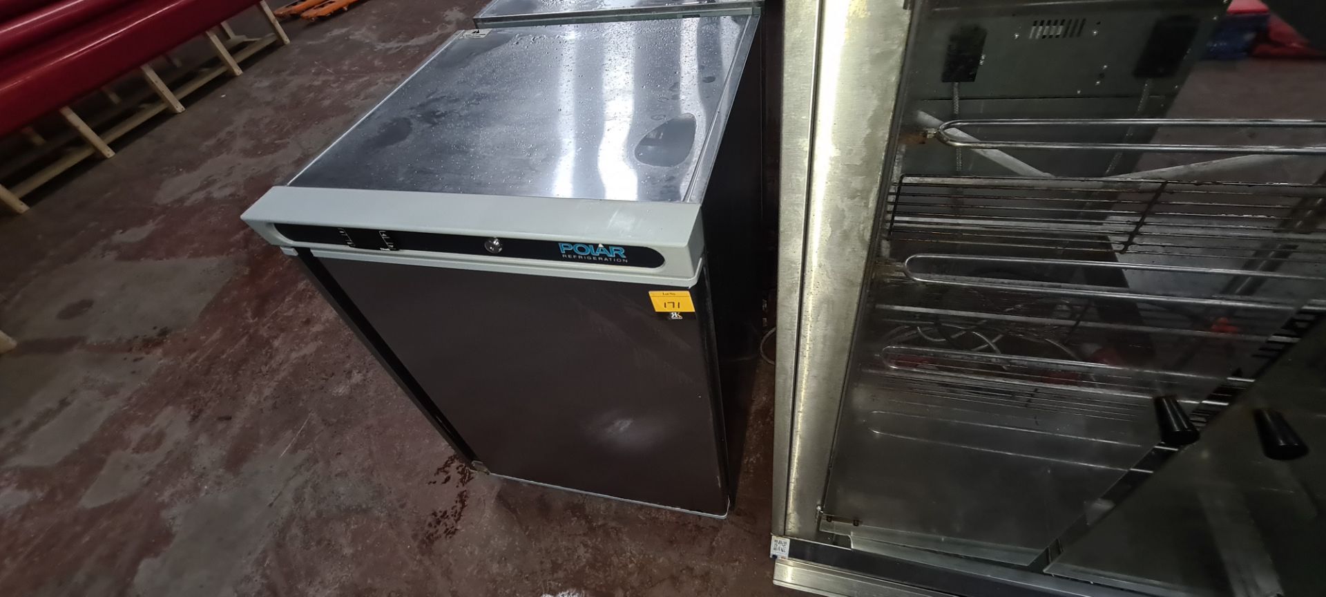 Polar Refrigeration model CD081 140 litre under counter freezer - Image 3 of 5