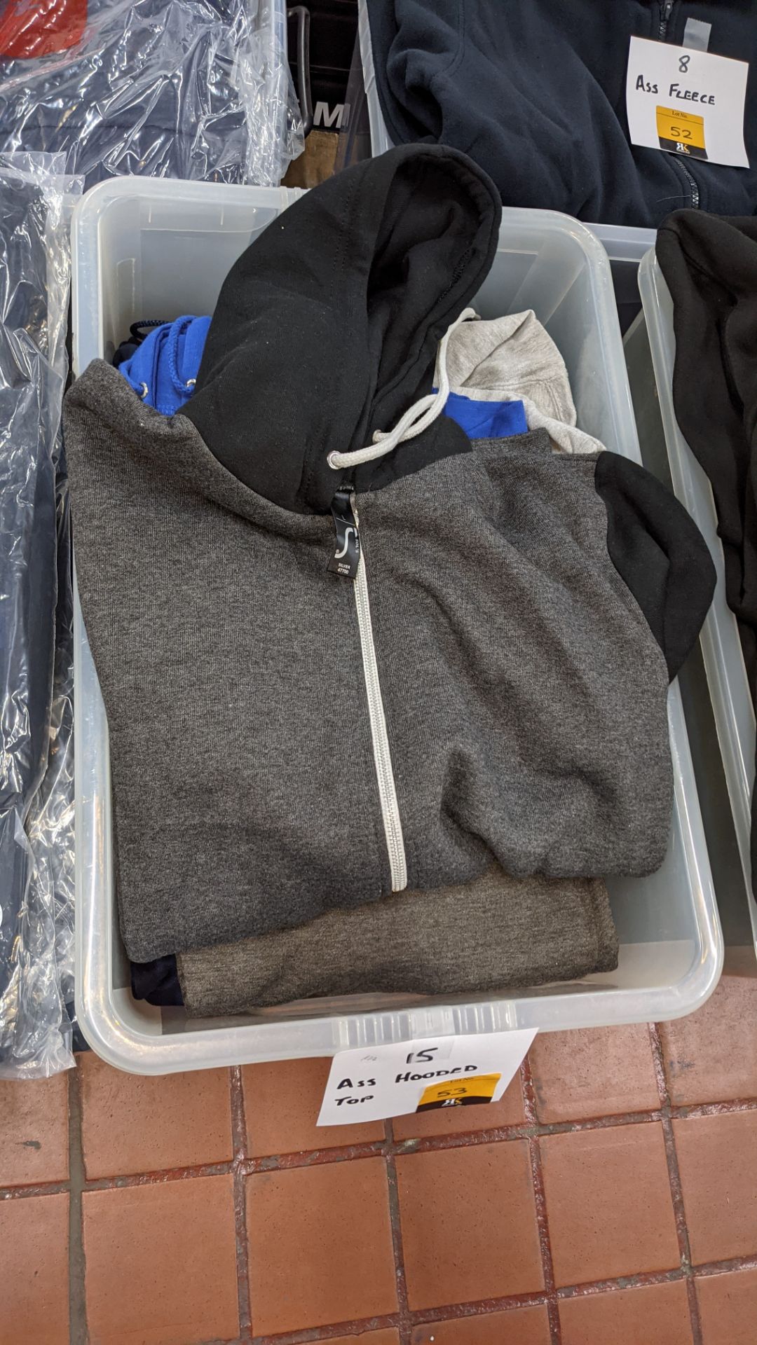 15 off assorted hooded tops - crate excluded - Image 3 of 6