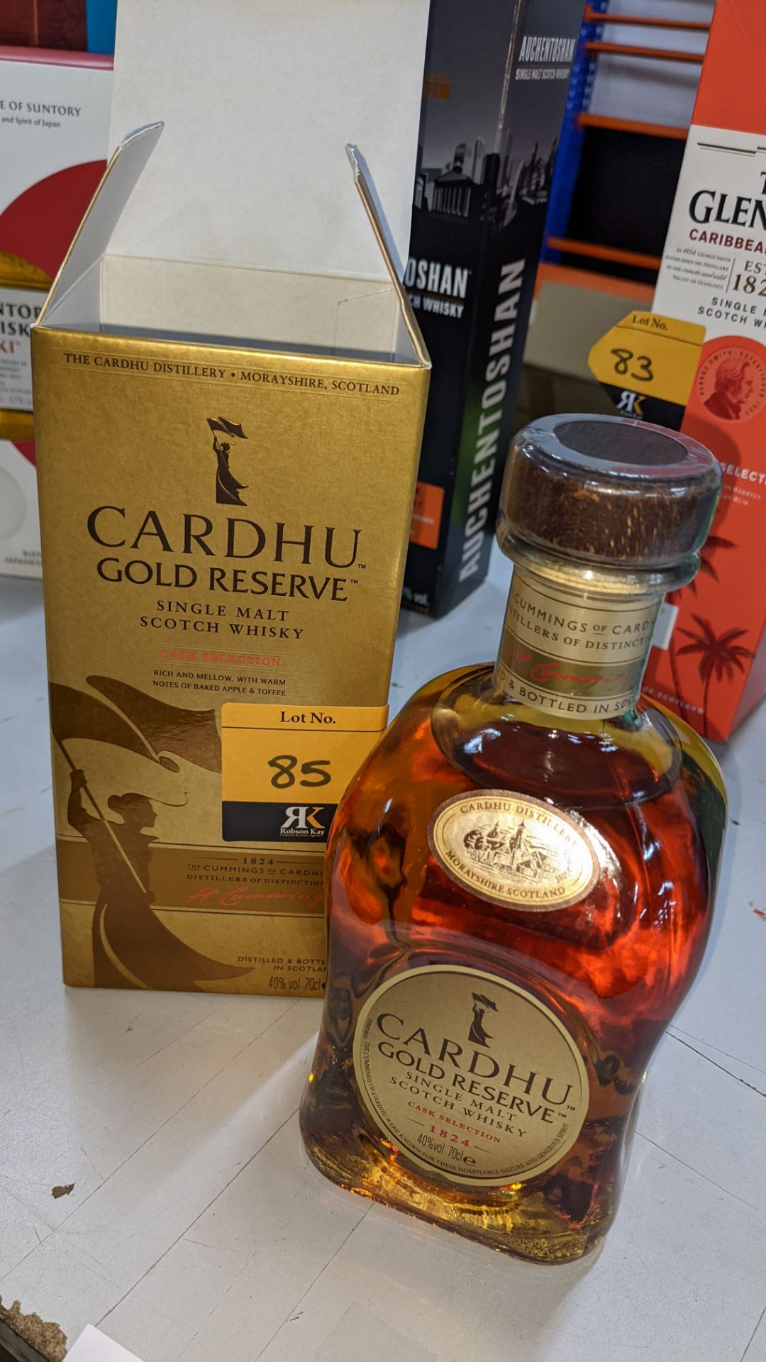Cardhu Gold Reserve Single Malt Cask Selection Scotch Whisky - 1 off 70cl bottle in gift box. Sold u - Image 6 of 6
