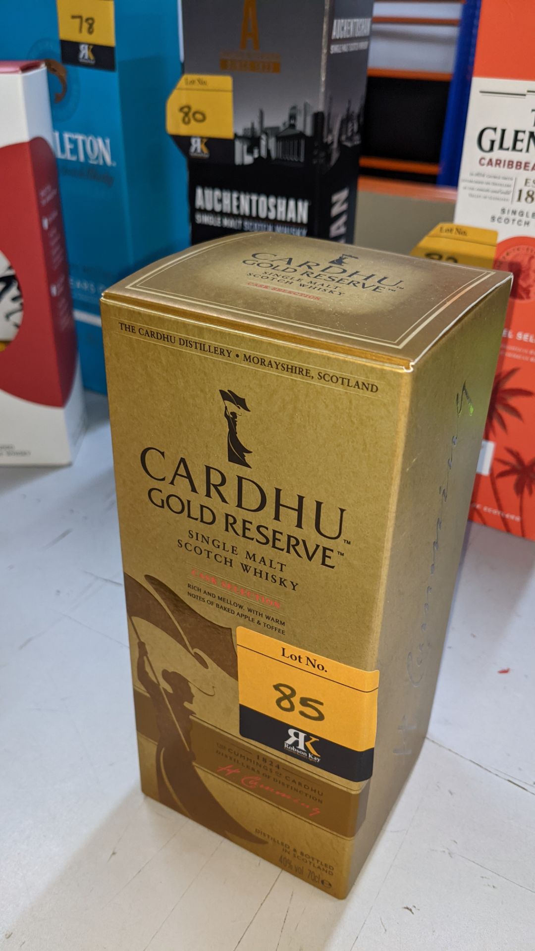 Cardhu Gold Reserve Single Malt Cask Selection Scotch Whisky - 1 off 70cl bottle in gift box. Sold u - Image 3 of 6