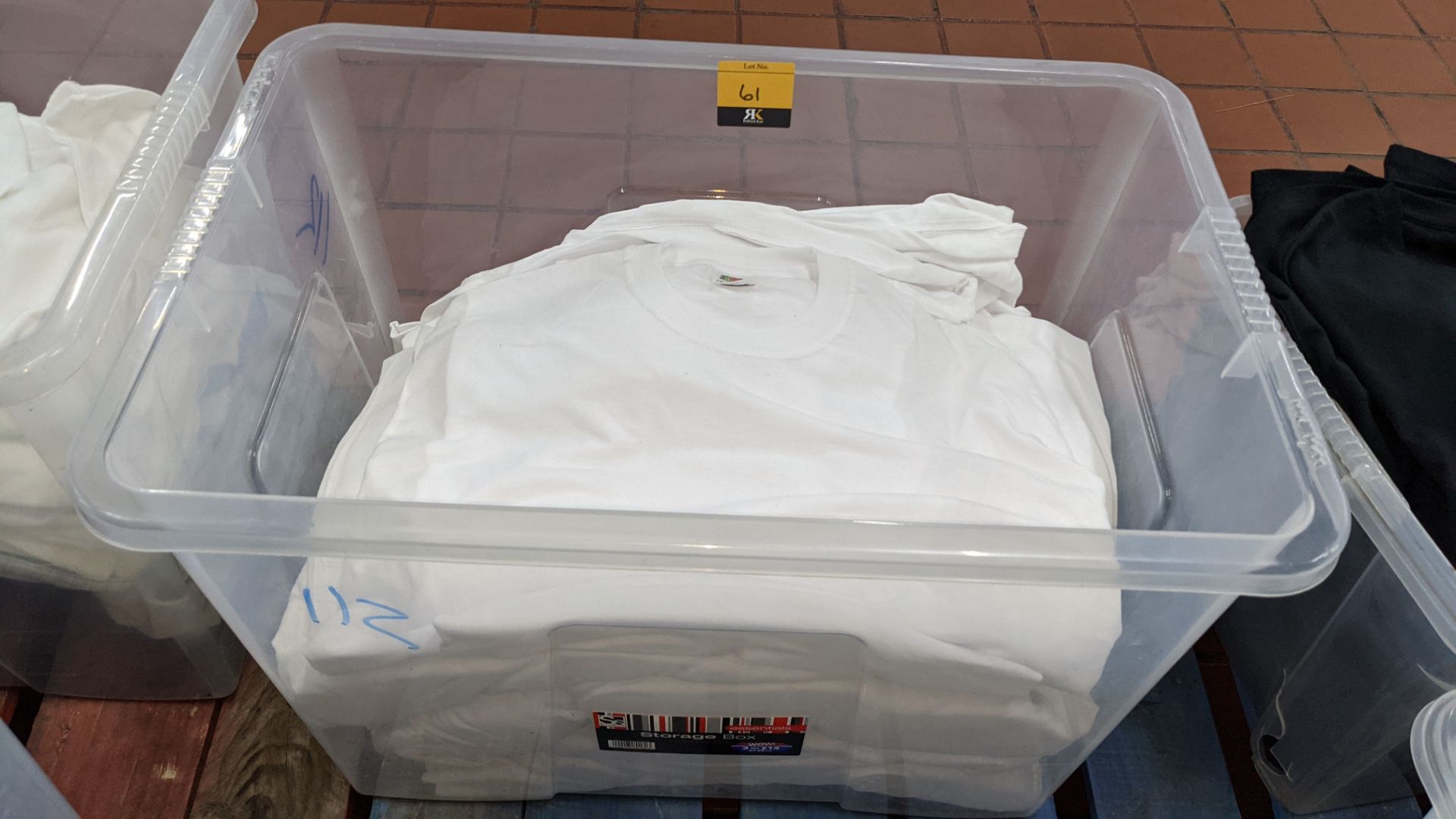 50 off Fruit of the Loom white T-shirts - crate excluded - Image 2 of 4