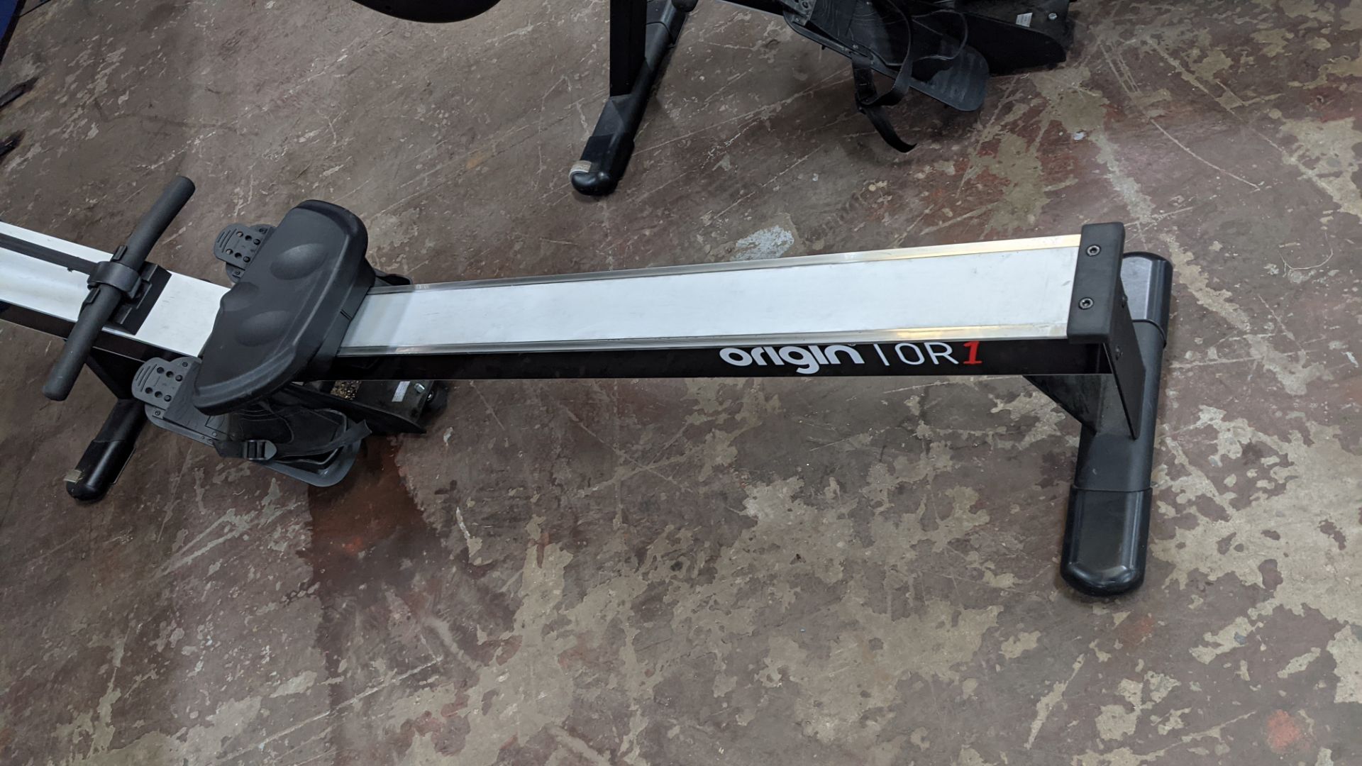 Origin model OR1 Rowing Machine. This machine incorporates a bright LCD display with pre-set workout - Image 5 of 14