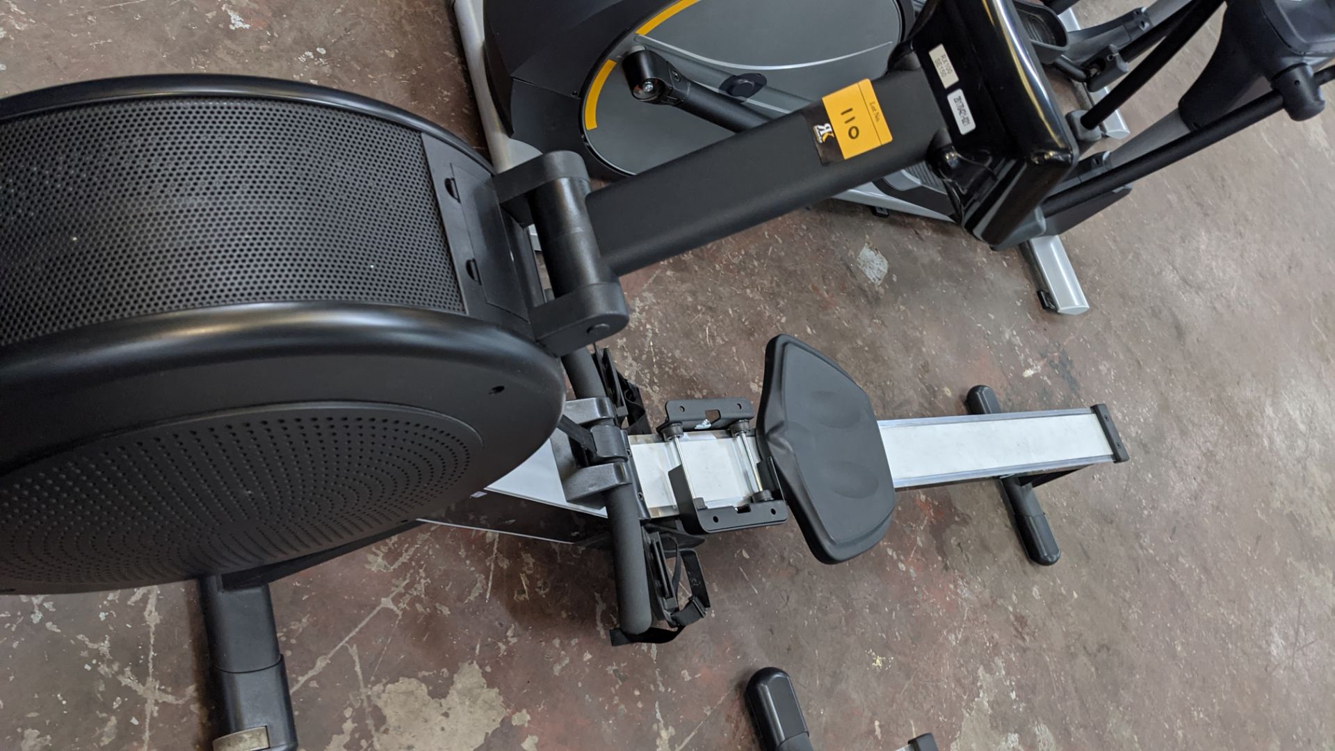 Origin model OR1 Rowing Machine. This machine incorporates a bright LCD display with pre-set workout - Image 12 of 12