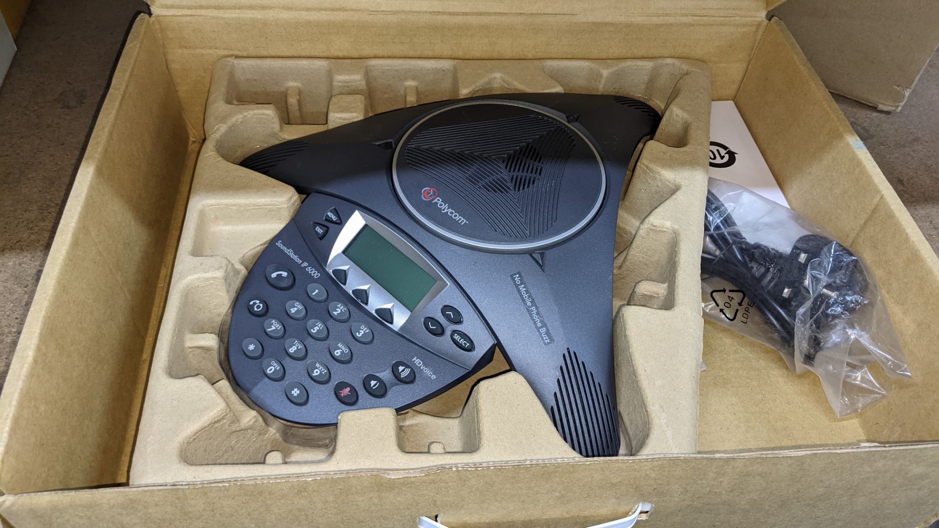 Polycom Full Duplex IP conference phone model SoundStation IP6000 - Image 4 of 6