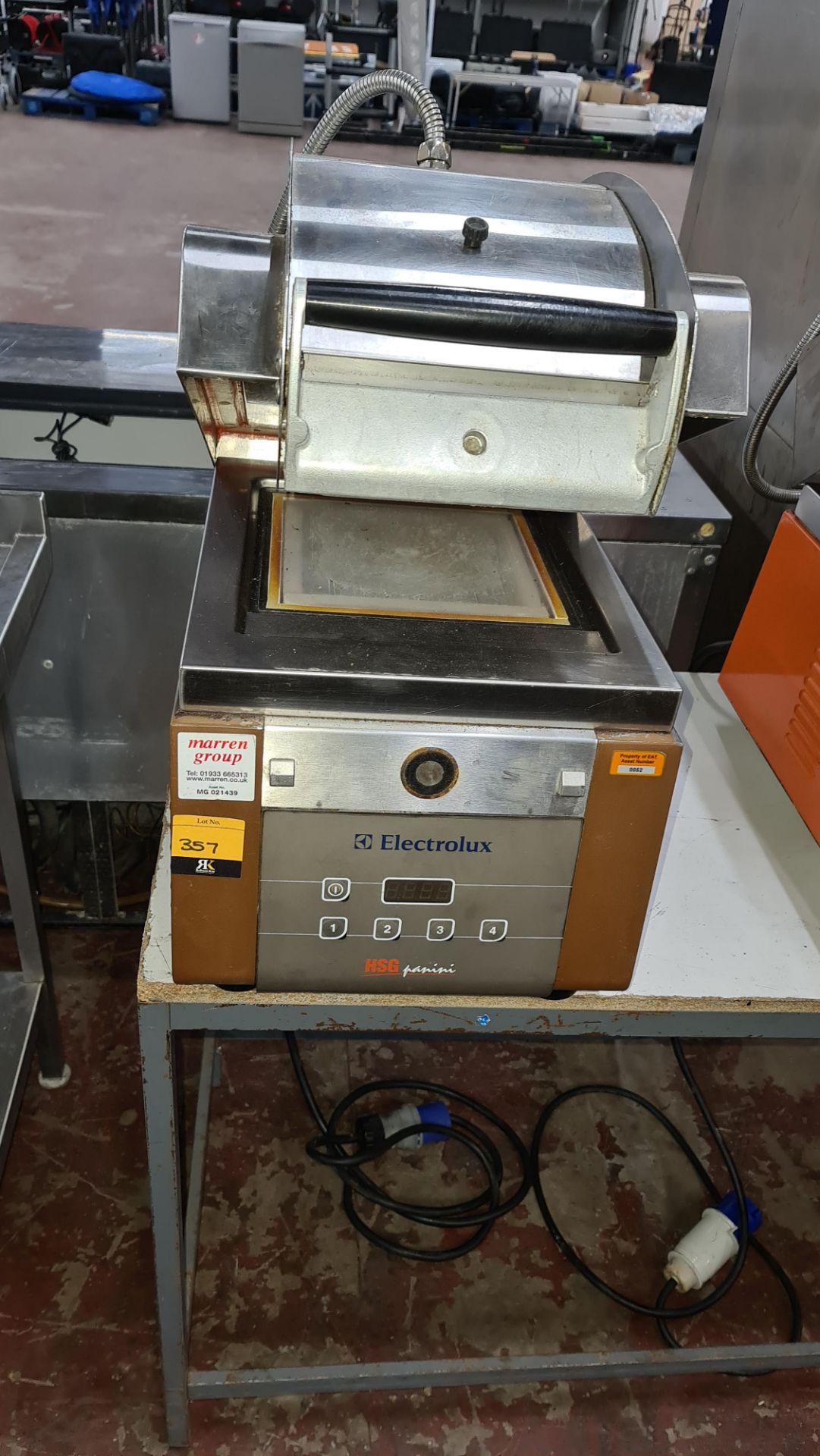 Electrolux HSG panini machine model HSPP