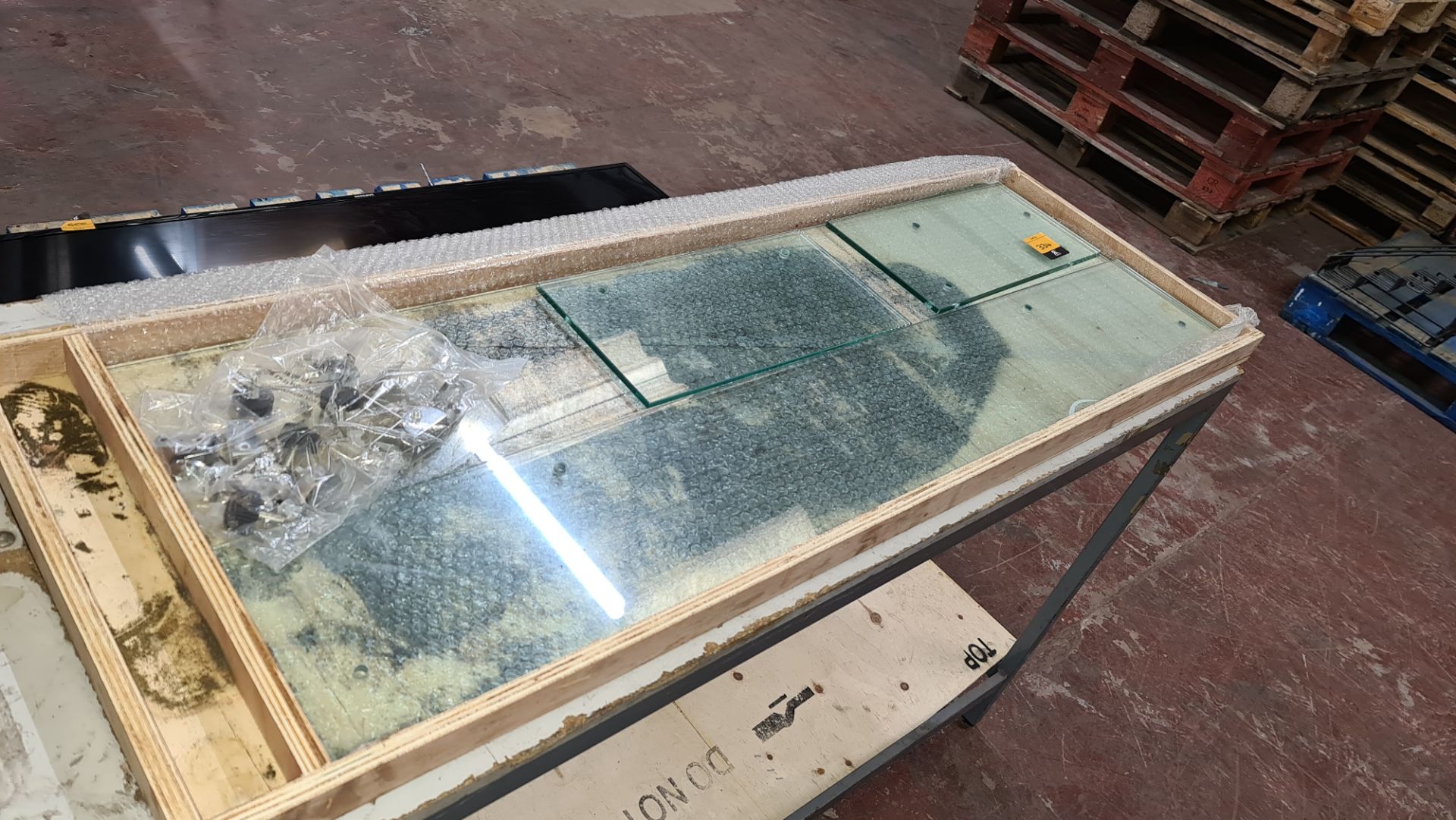 Glass panels, brackets & fixings to make up a counter top display unit - Image 2 of 3