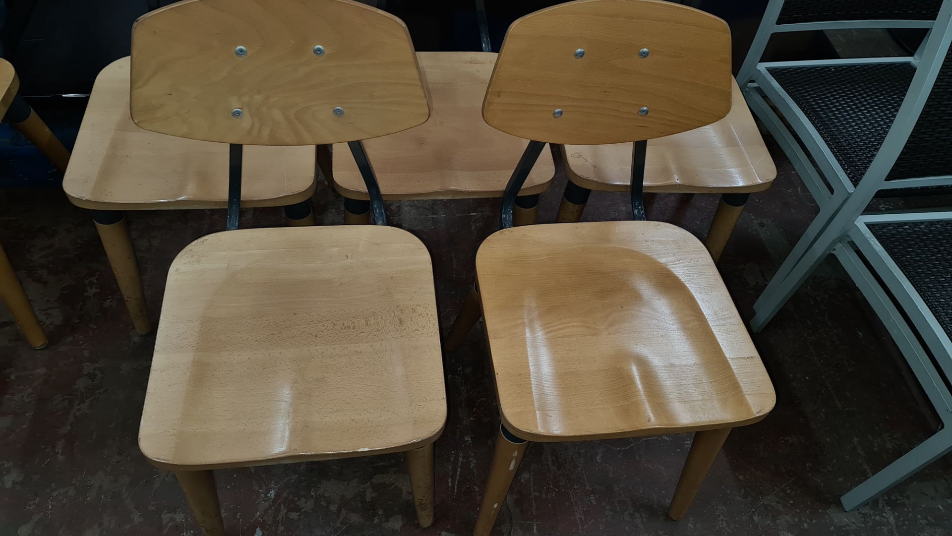 10 off matching metal & wooden chairs - Image 4 of 6