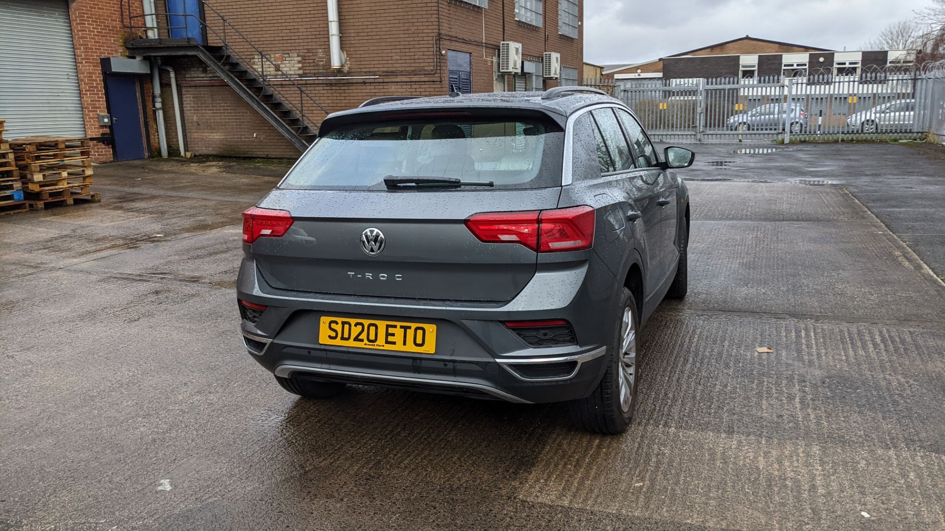 2020 Volkswagen T-ROC SE TDi, Leather, High Spec, 3,639 miles, NO RESERVE - Image 17 of 105