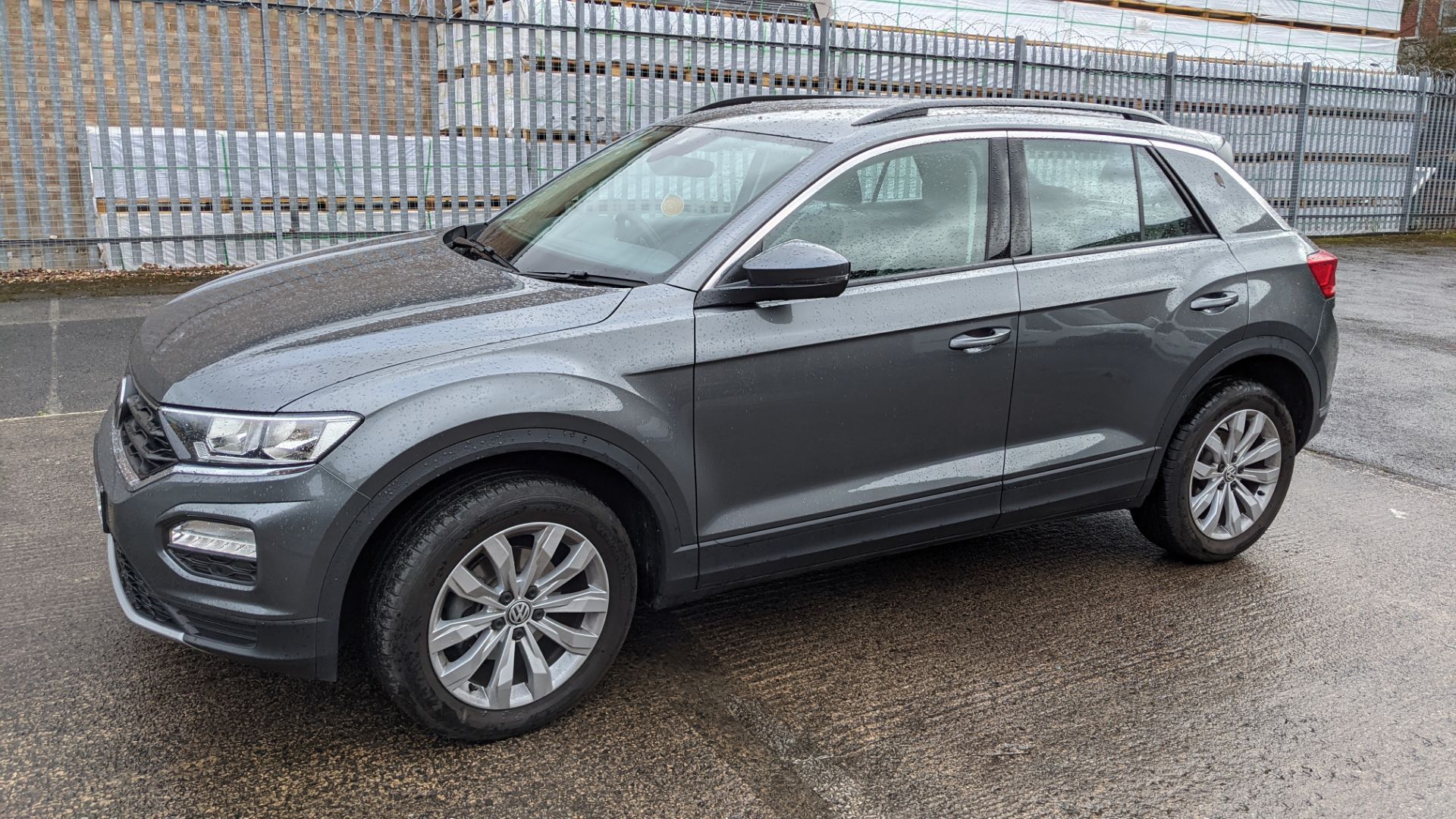 2020 Volkswagen T-ROC SE TDi, Leather, High Spec, 3,639 miles, NO RESERVE - Image 32 of 105