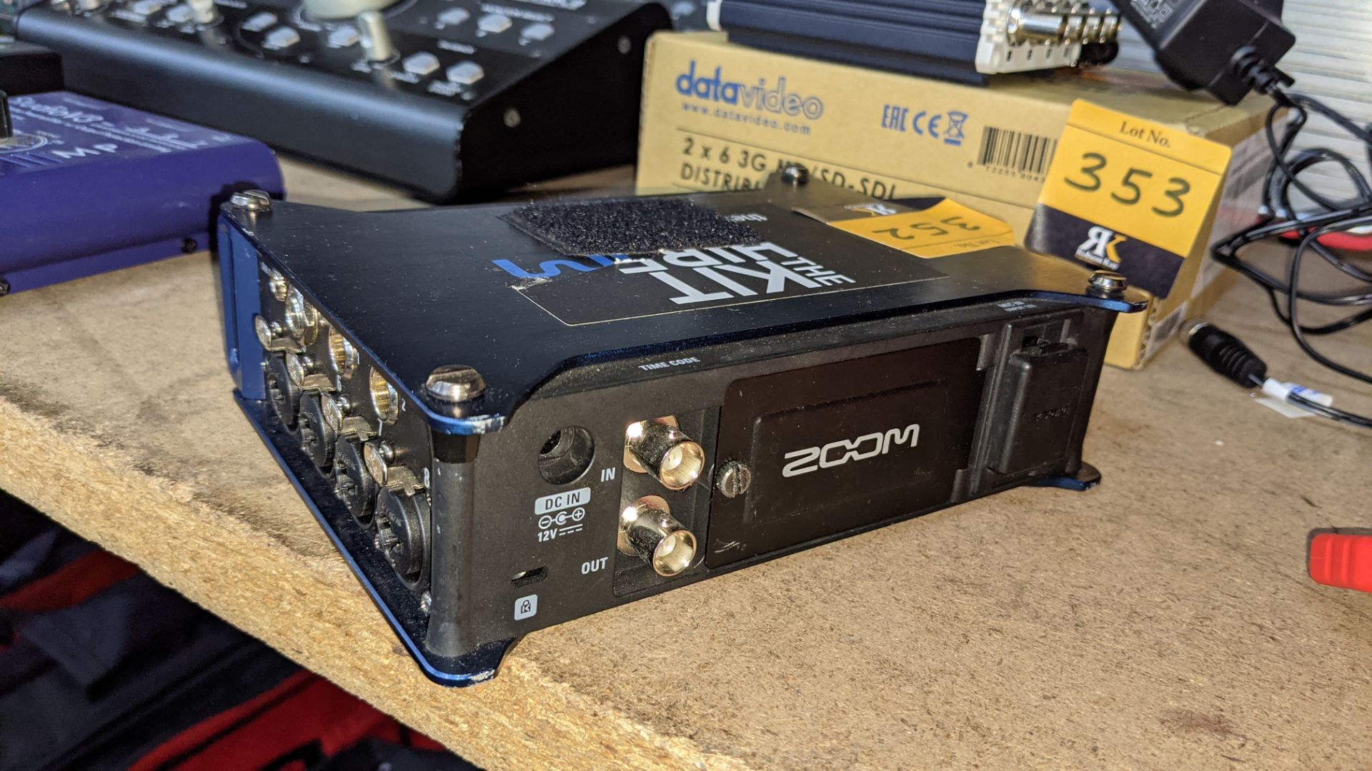 Zoom model F8 multi track field recorder - Image 6 of 8