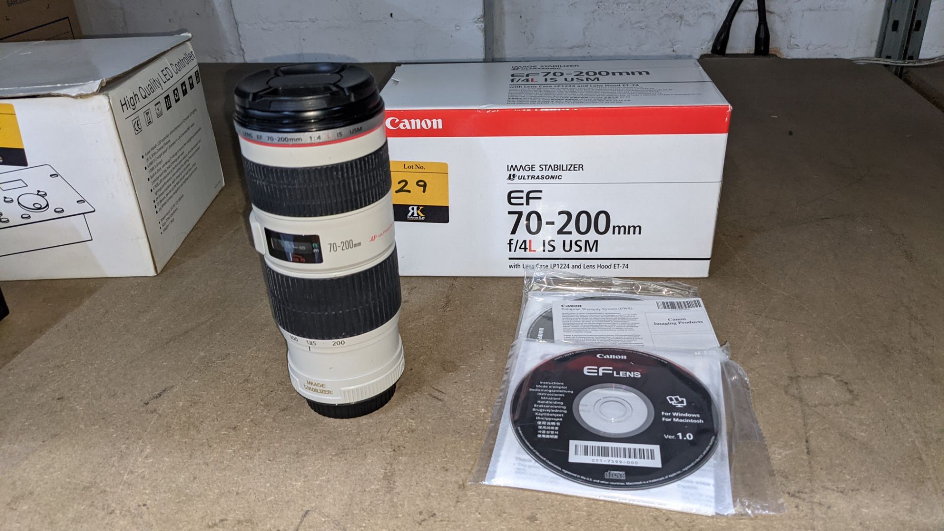 Canon EF 70-200mm lens, image stabilizer ultrasonic, F/4L IS USM. Includes box & discs as pictured - Image 2 of 13