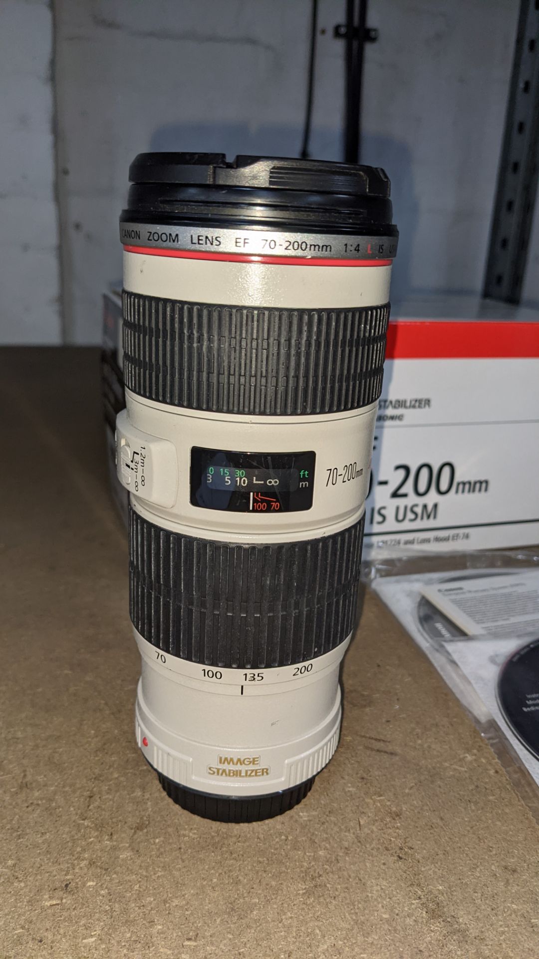 Canon EF 70-200mm lens, image stabilizer ultrasonic, F/4L IS USM. Includes box & discs as pictured - Image 4 of 13