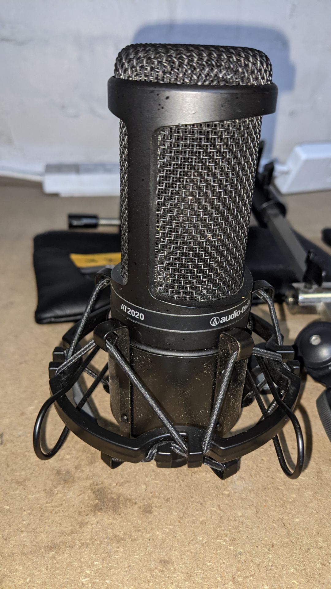 Audio Technica AT2020 P48 Cardioid condenser microphone with case & ancillaries as pictured - Image 4 of 8