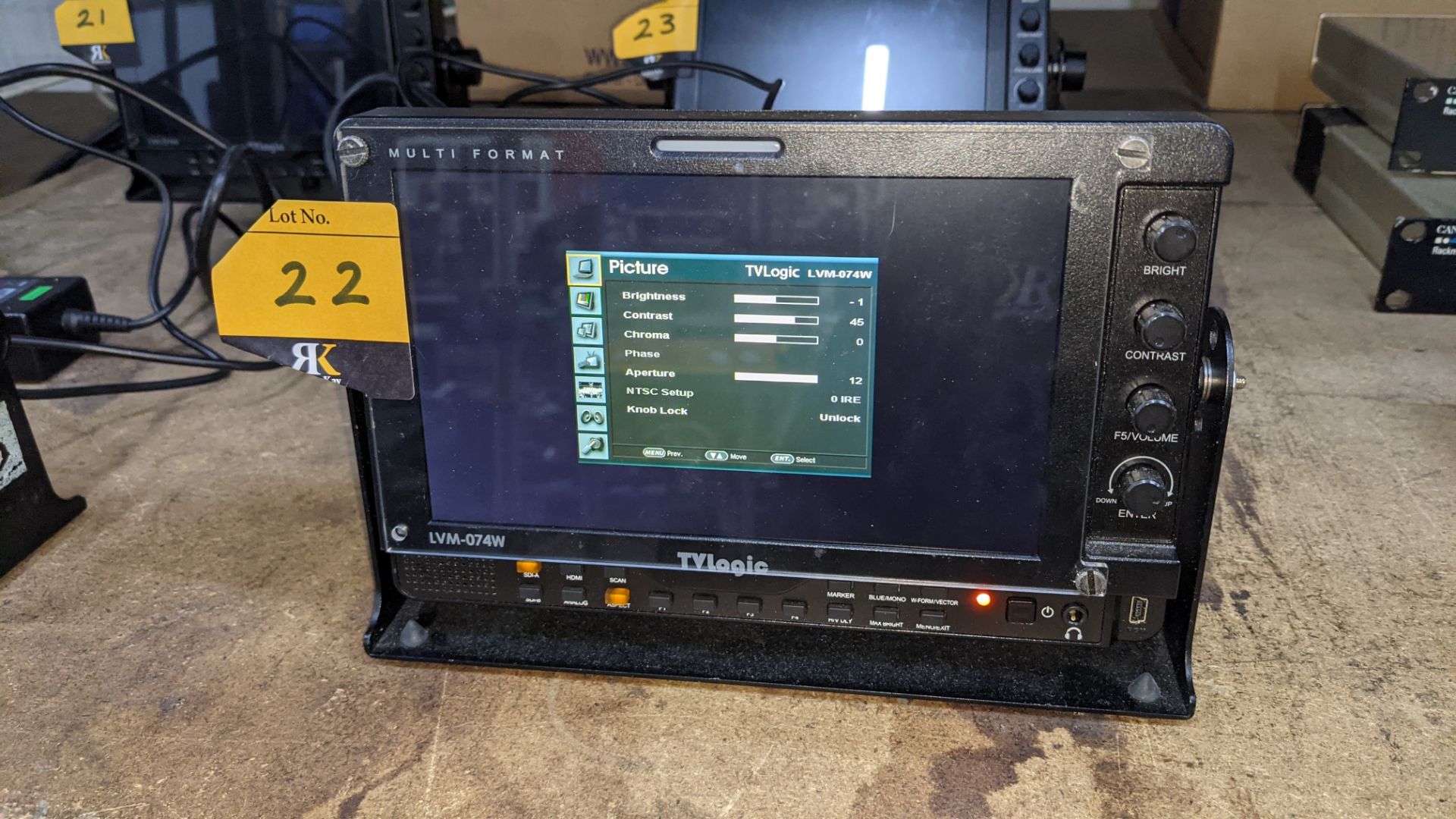 TVLogic multi format LCD monitor model LVM-074W, including hinged bracket & power supply - Image 5 of 12