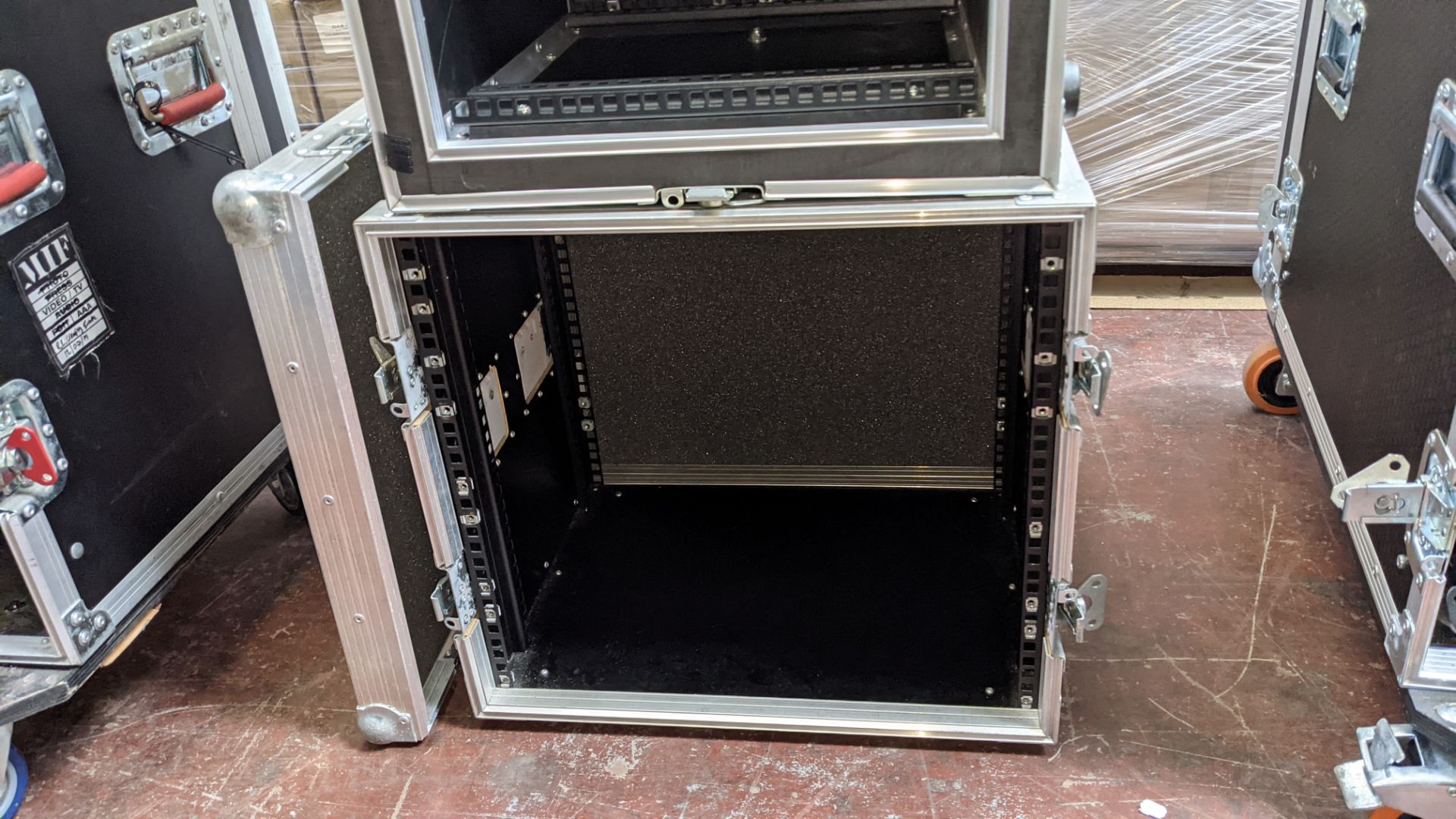 2 off racks comprising 1 off 8U & 1 off 10U, both incorporated into flight cases, one with a clip on - Image 6 of 8