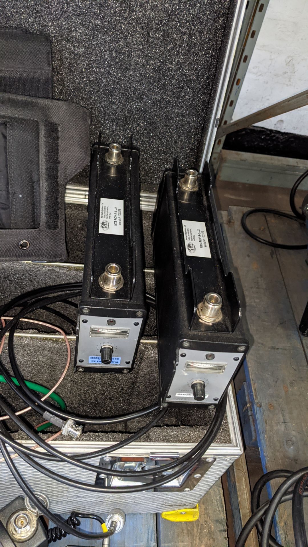 Navtech Director's Long Range Wireless Video Monitor kit in heavy-duty flight case - Image 7 of 12
