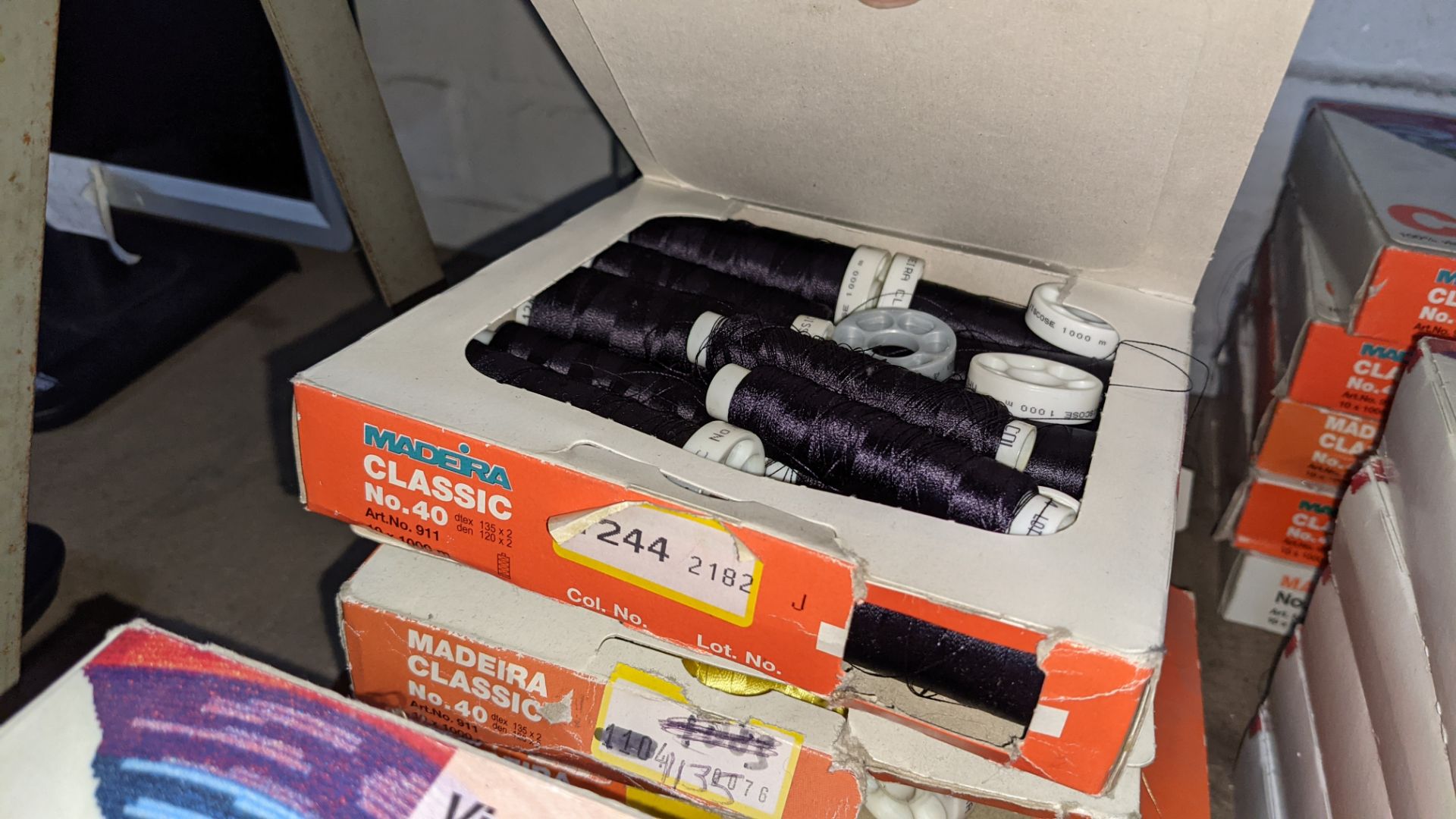 15 assorted boxes of Madeira Classic No. 40 embroidery rayon thread - Image 7 of 8