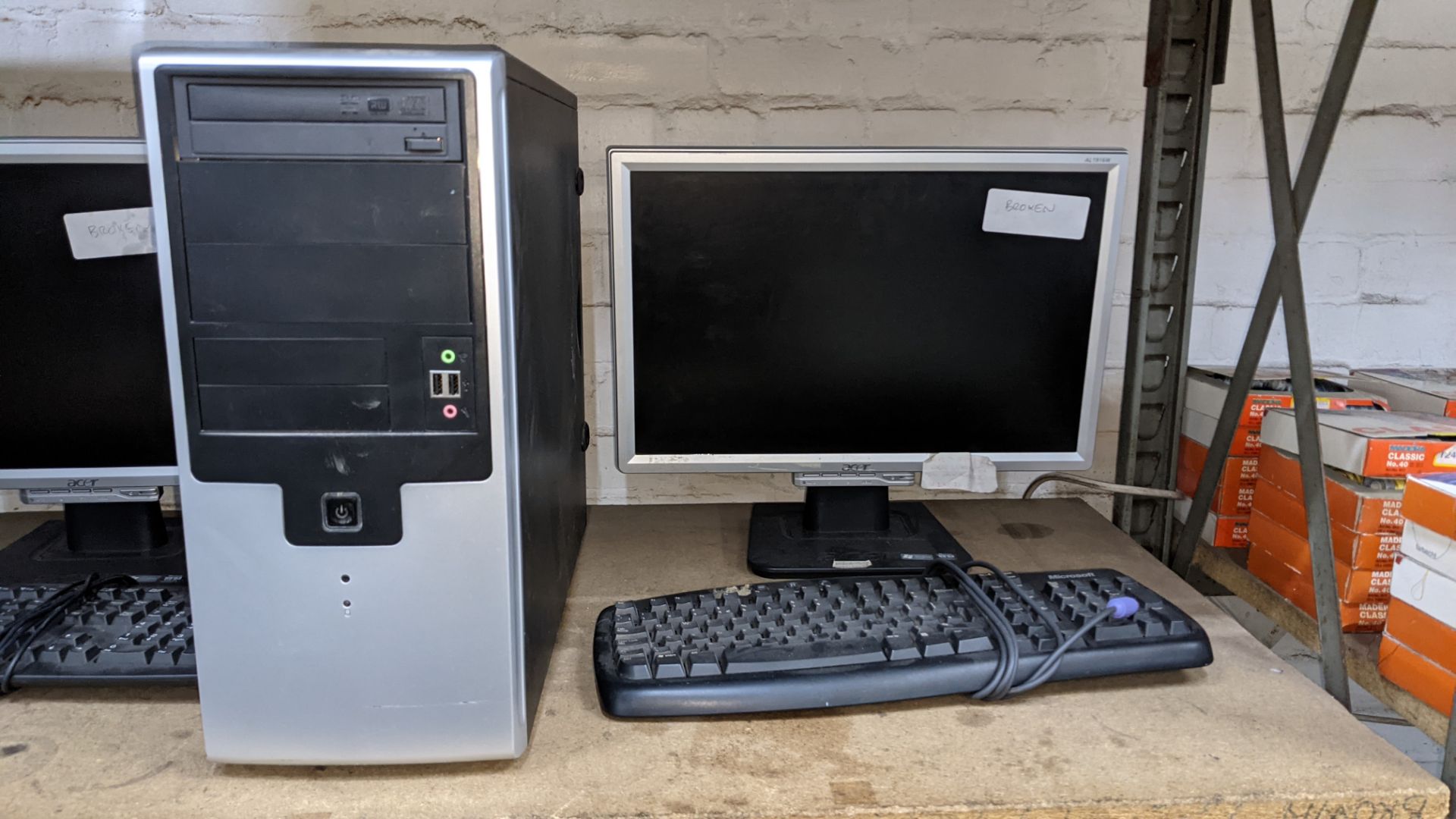 3 off assorted desktop computers each with monitor, keyboard & mouse - Image 5 of 6