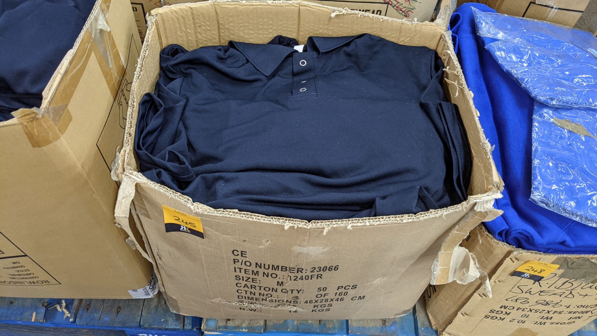 Large quantity of blue polo shirts - 1 box - Image 2 of 4