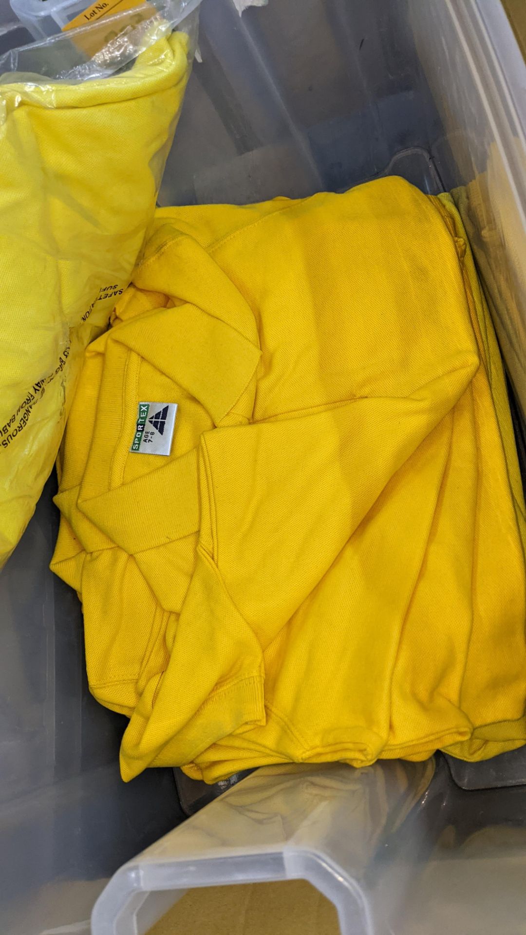 Approx 13 off Sportex & Jerzees children's polo shirts in assorted shades of yellow - Image 3 of 3