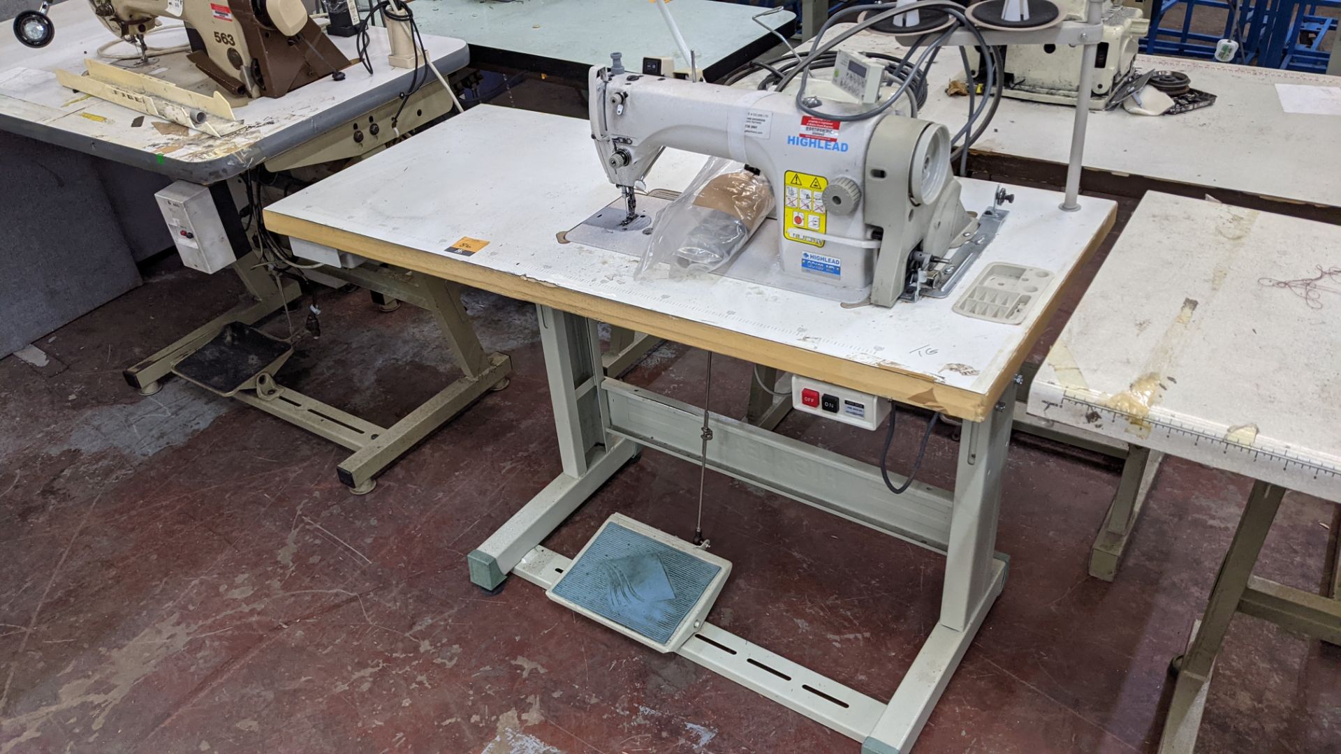 Highlead model GC188-MD sewing machine with model F-10 digital controller