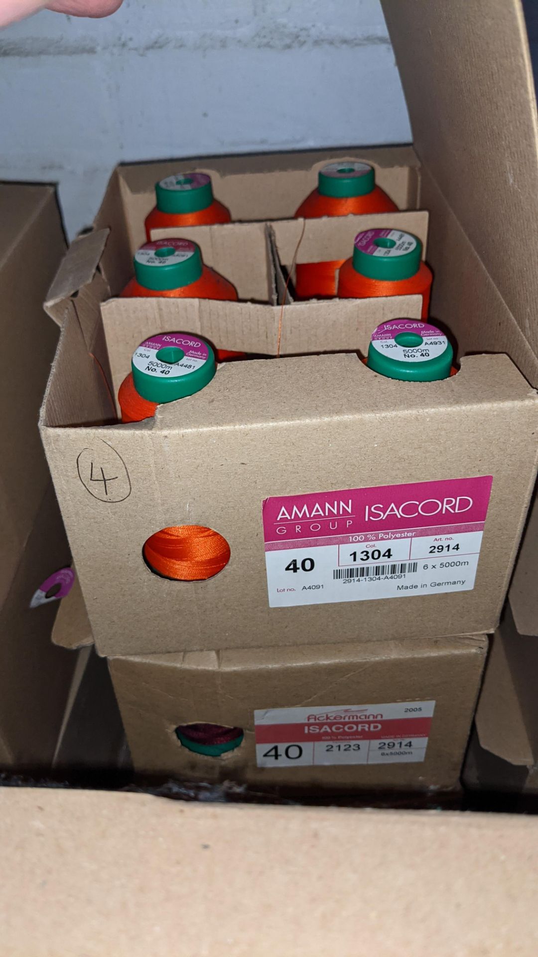 6 boxes of Ackermann & Amann Group Isacord polyester No. 40 embroidery thread - Image 6 of 6