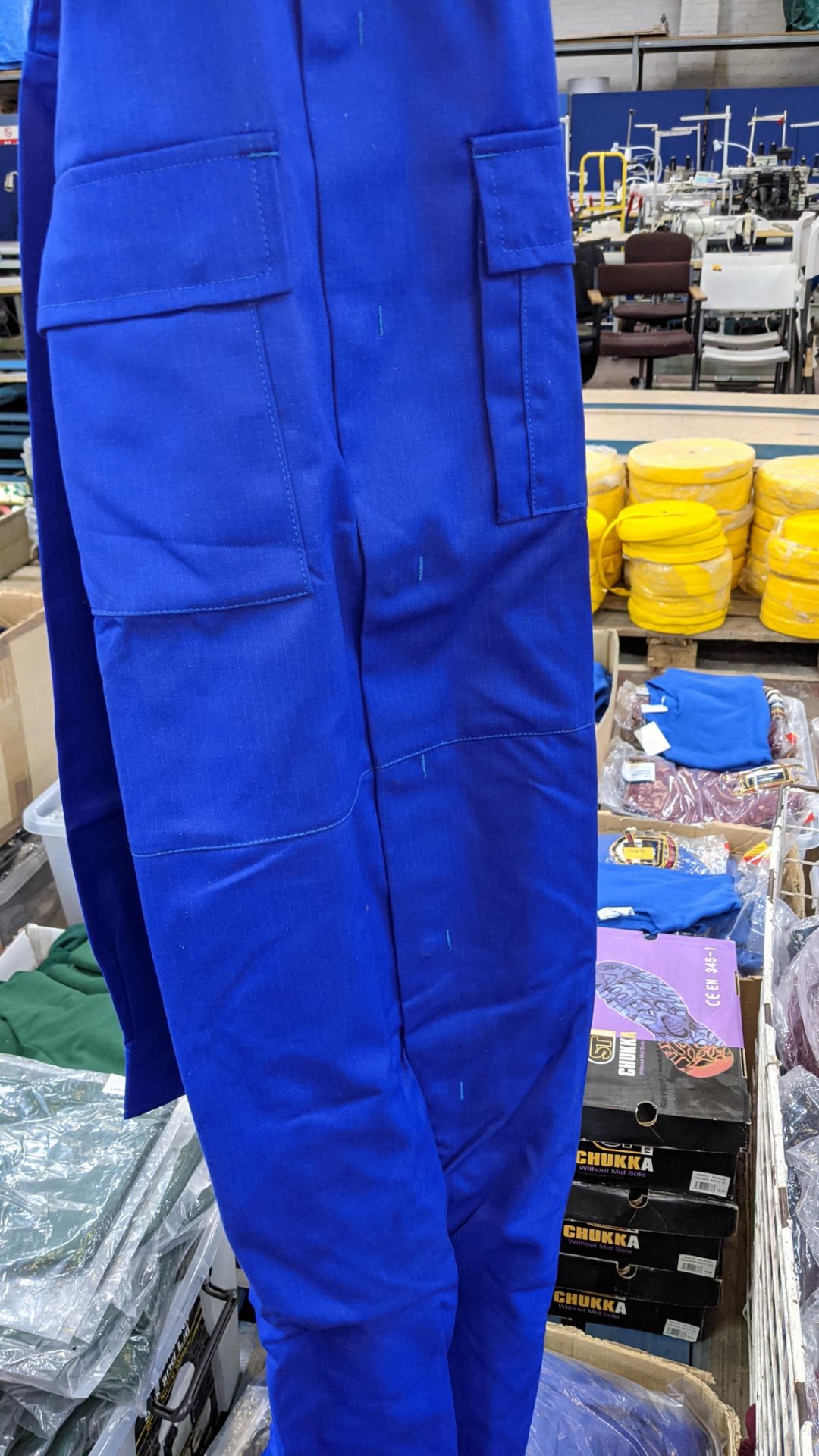 Approx 14 off blue heavy weight trousers - 1 box - Image 5 of 5