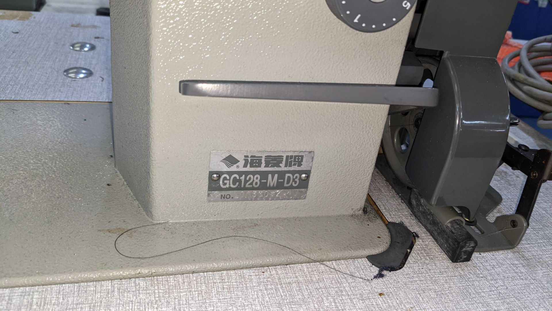 Highlead model GC128-M-D3 sewing machine - Image 7 of 18