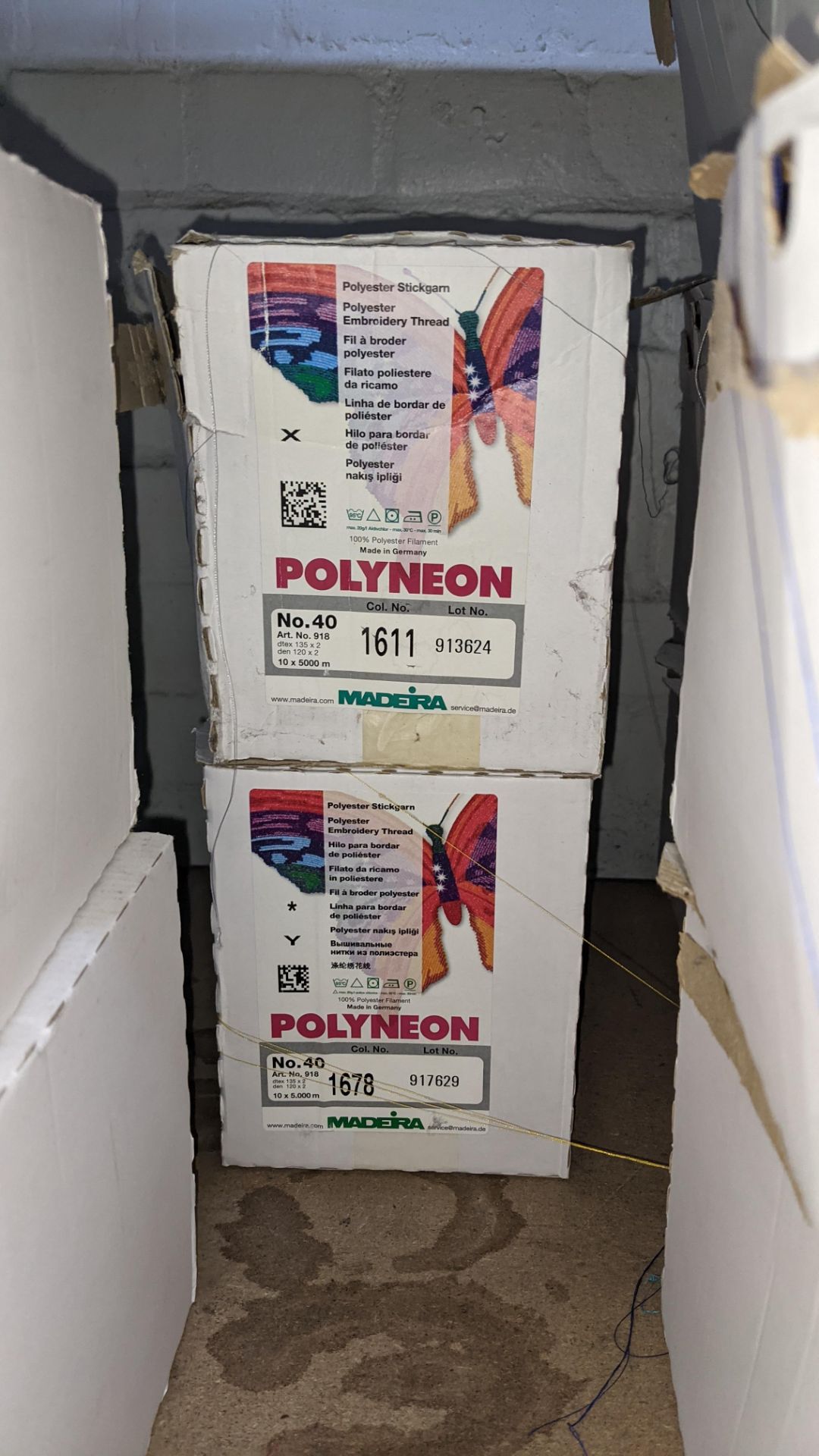 4 boxes of Madeira Polyneon No. 40 polyester embroidery thread - Image 3 of 6