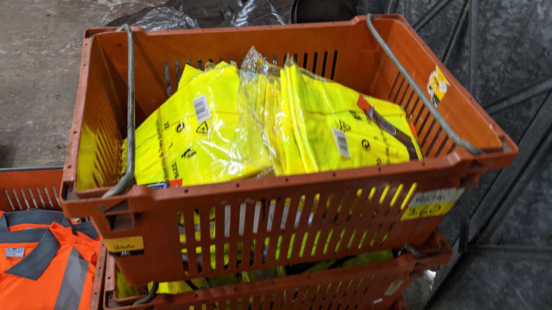 20 off yellow hi-vis vests - Image 3 of 5