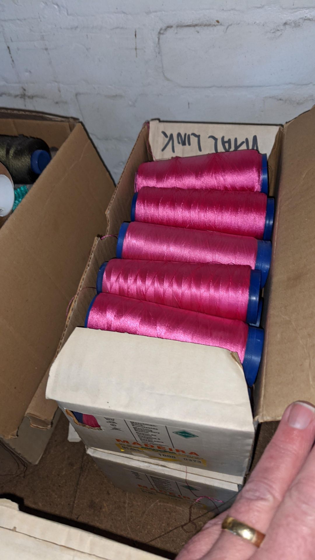 8 boxes of Madeira Burmit No. 40 rayon embroidery thread - Image 9 of 9