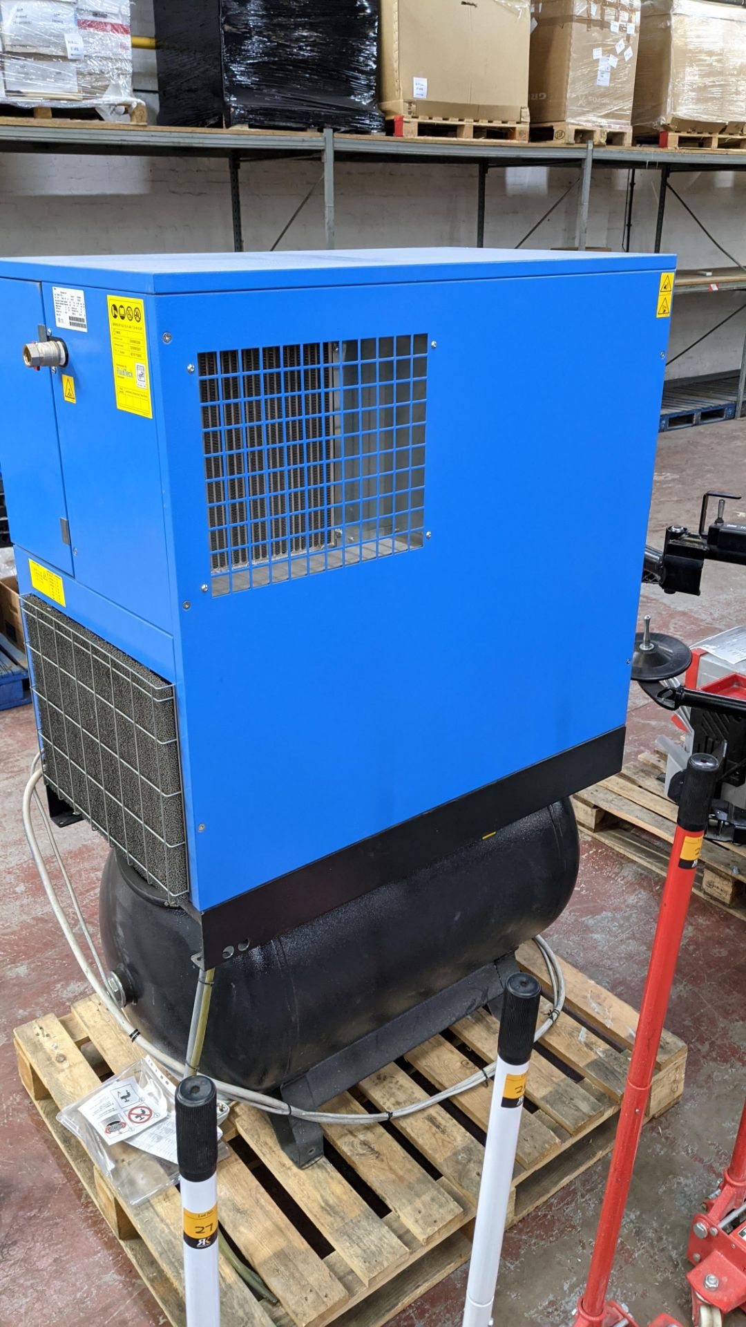 2019 ABAC Genesis 11kW 10 bar 270 litre compressor system - Image 14 of 20