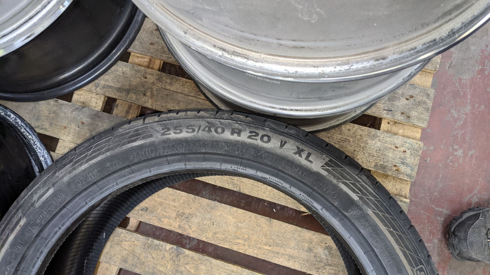 Continental Sport Contact 5 SUV tyre, appears to be new & unused, size 255/40 R 20XL 101V - Image 4 of 9